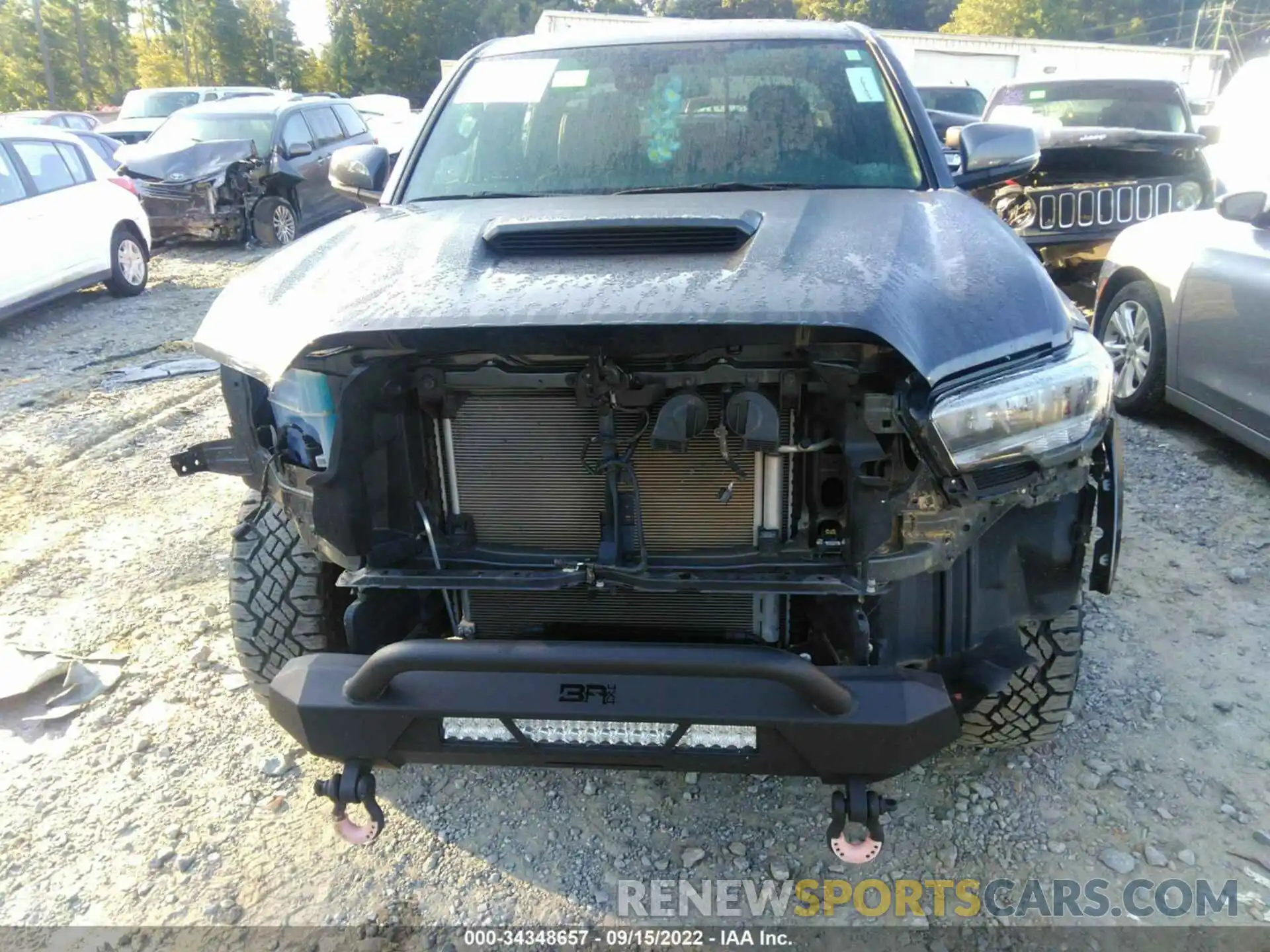 6 Фотография поврежденного автомобиля 3TMCZ5AN1MM435316 TOYOTA TACOMA 4WD 2021