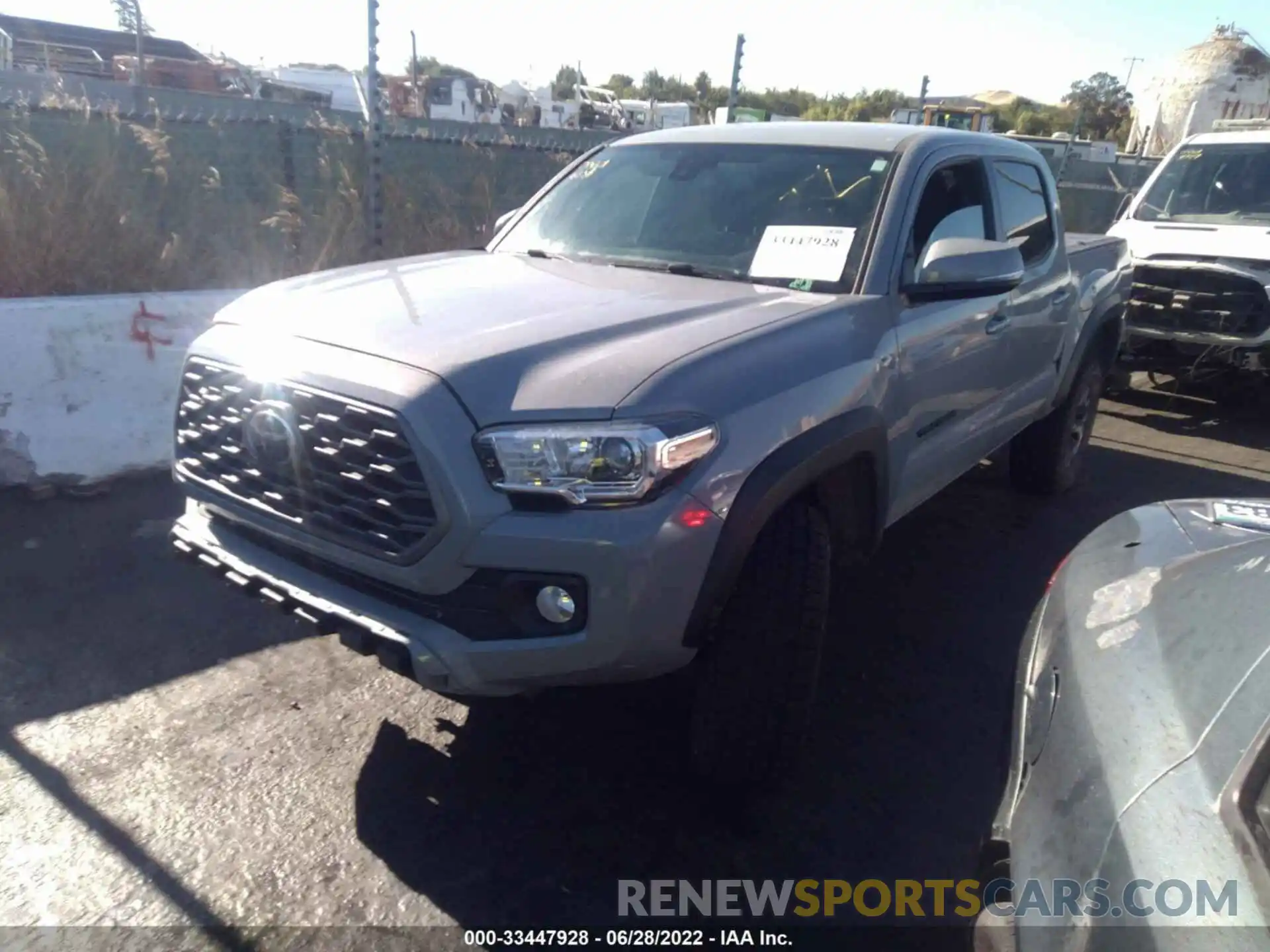 2 Photograph of a damaged car 3TMCZ5AN2MM372937 TOYOTA TACOMA 4WD 2021