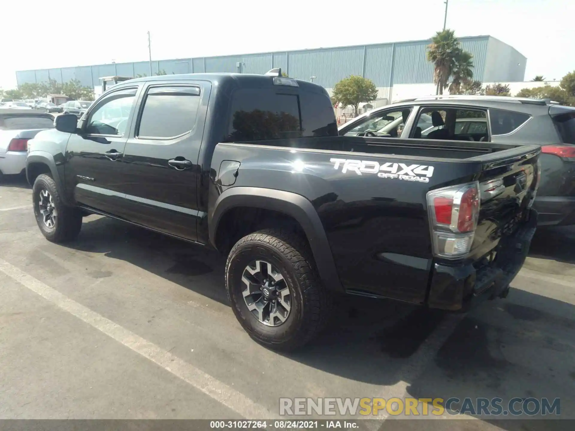 3 Photograph of a damaged car 3TMCZ5AN2MM378737 TOYOTA TACOMA 4WD 2021