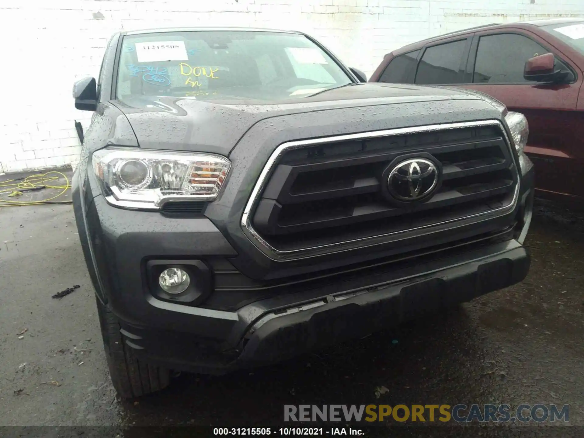 6 Photograph of a damaged car 3TMCZ5AN2MM385946 TOYOTA TACOMA 4WD 2021