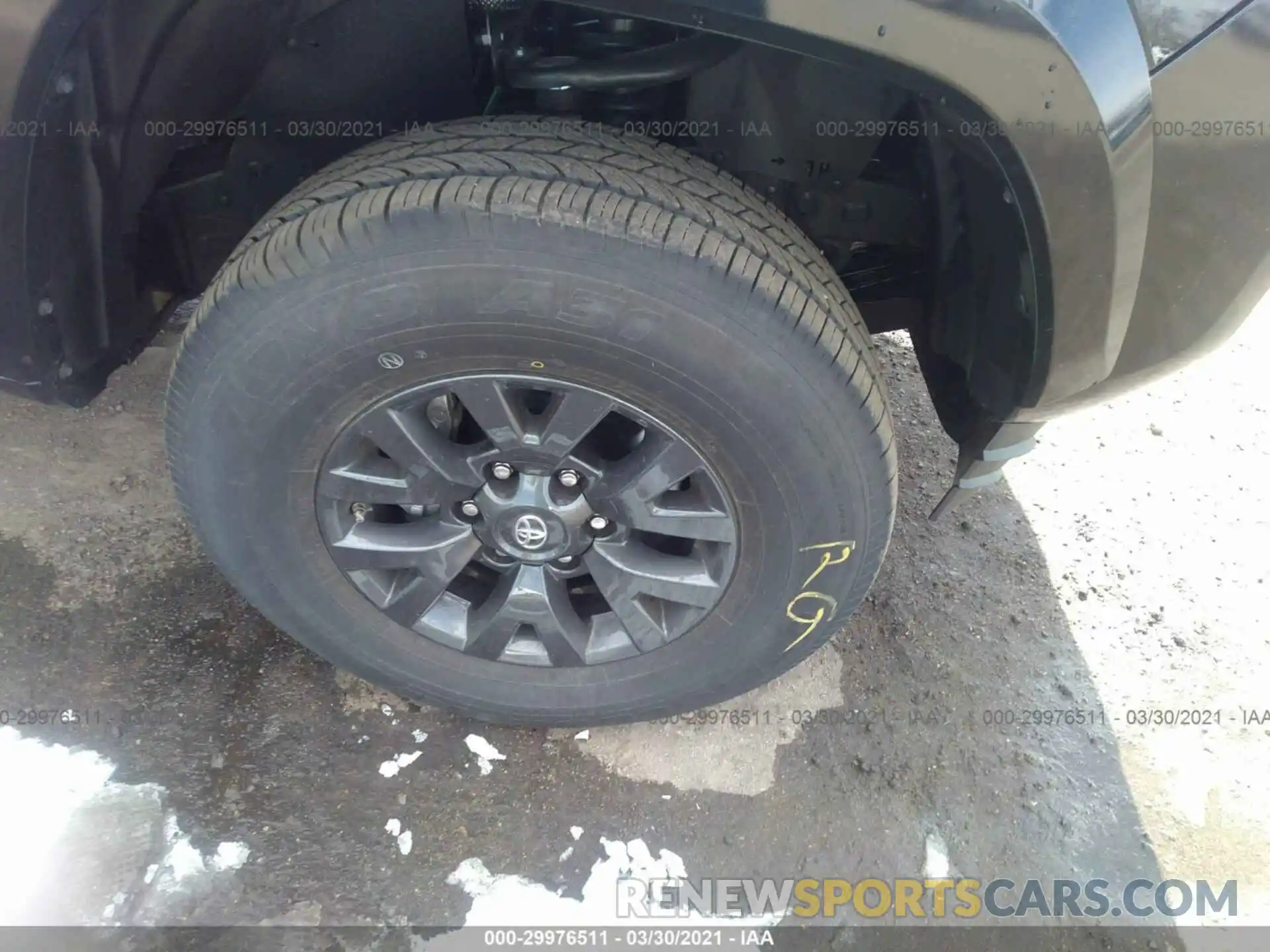 12 Photograph of a damaged car 3TMCZ5AN2MM393982 TOYOTA TACOMA 4WD 2021