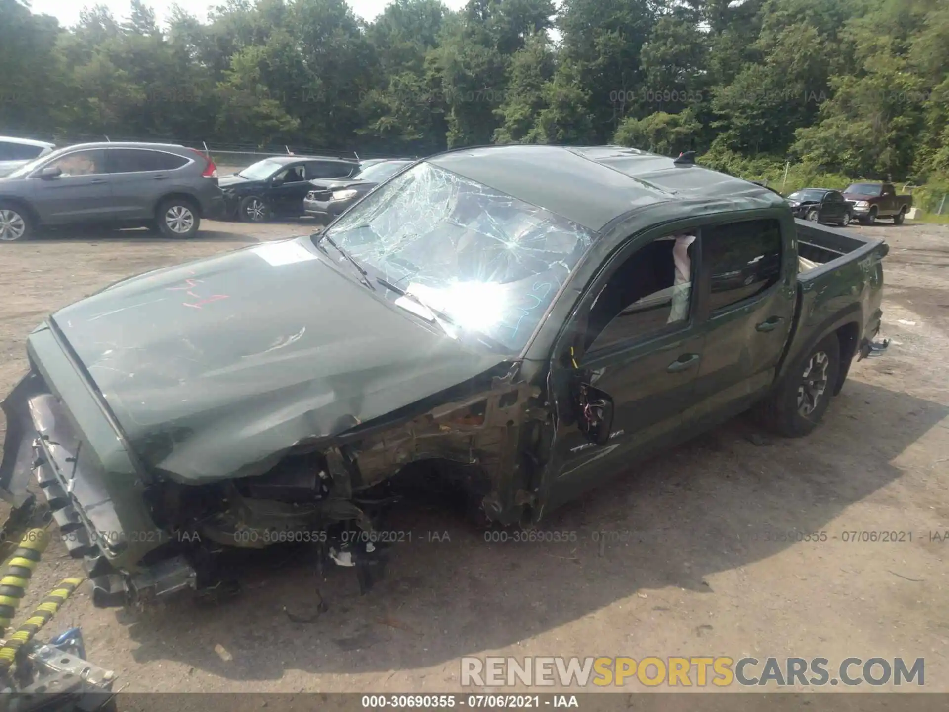 2 Photograph of a damaged car 3TMCZ5AN2MM418704 TOYOTA TACOMA 4WD 2021