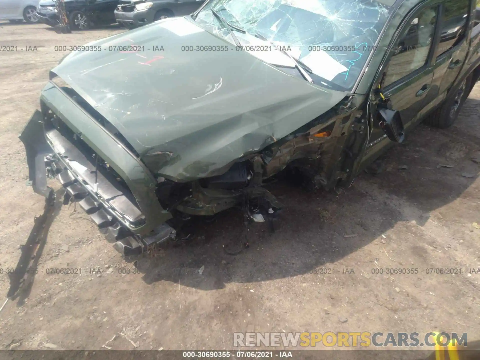 6 Photograph of a damaged car 3TMCZ5AN2MM418704 TOYOTA TACOMA 4WD 2021