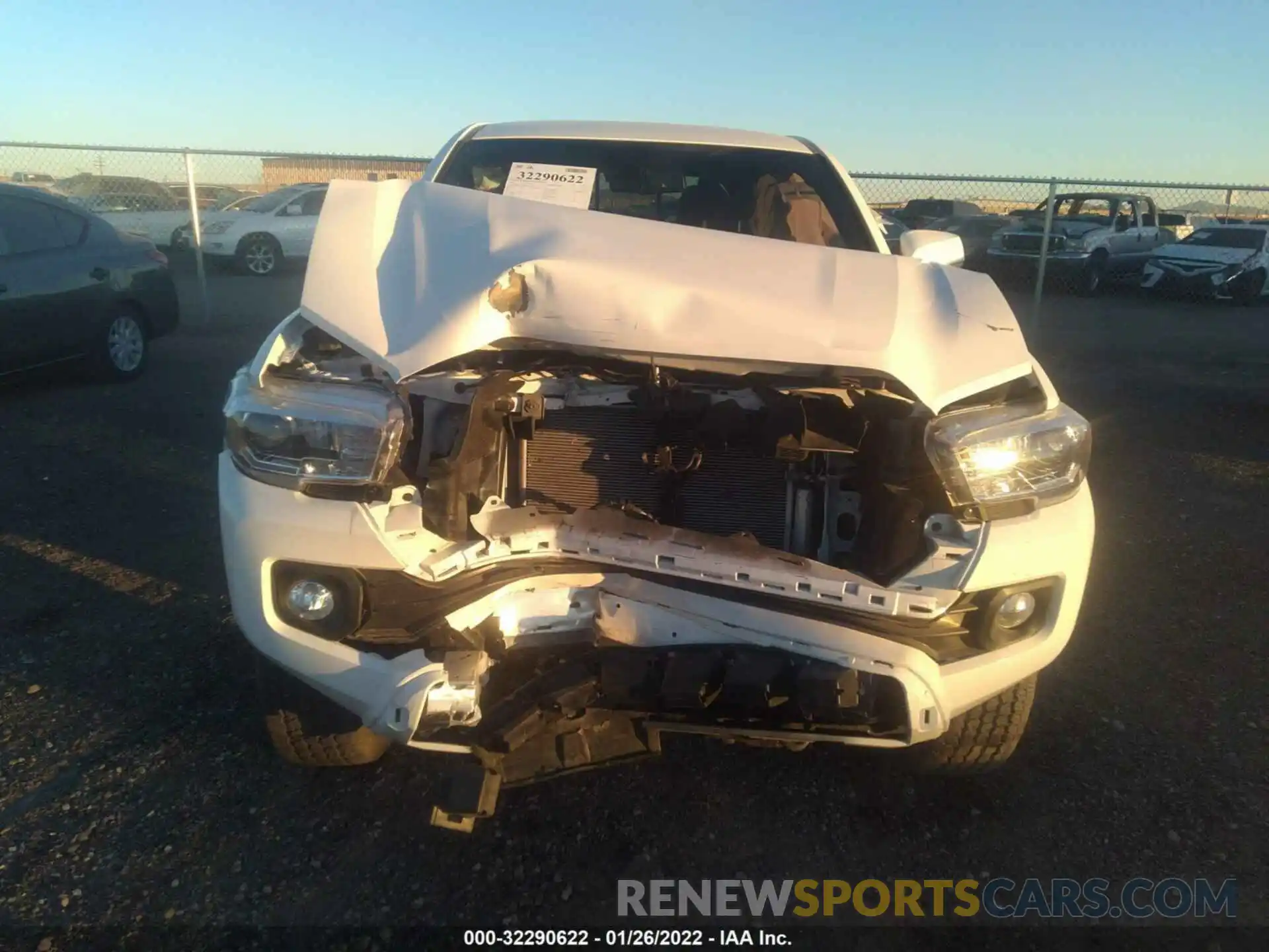 6 Photograph of a damaged car 3TMCZ5AN2MM431498 TOYOTA TACOMA 4WD 2021