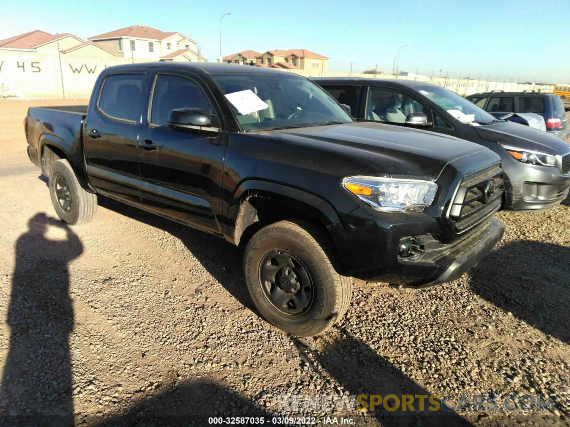 1 Photograph of a damaged car 3TMCZ5AN3MM381887 TOYOTA TACOMA 4WD 2021