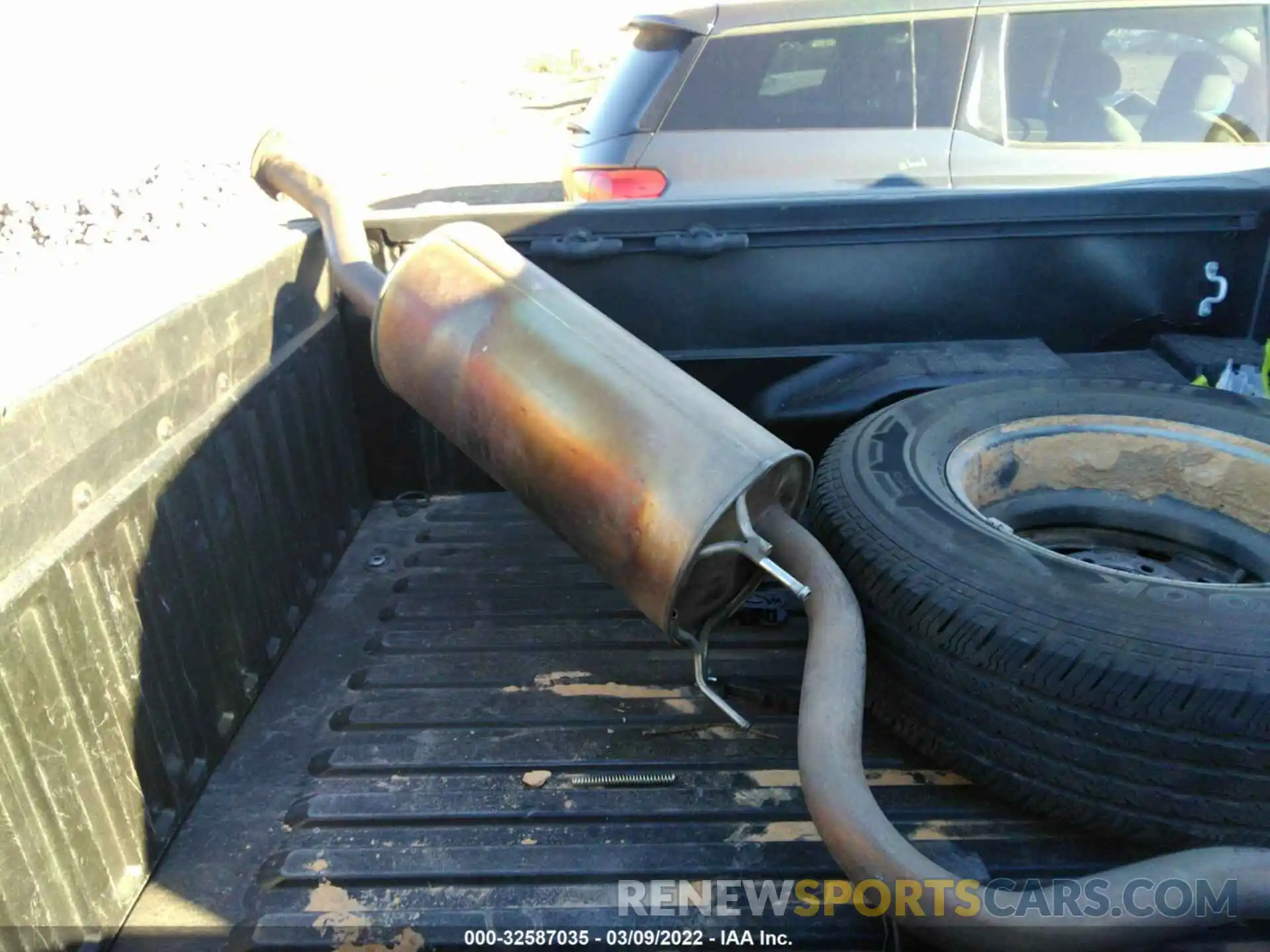 12 Photograph of a damaged car 3TMCZ5AN3MM381887 TOYOTA TACOMA 4WD 2021