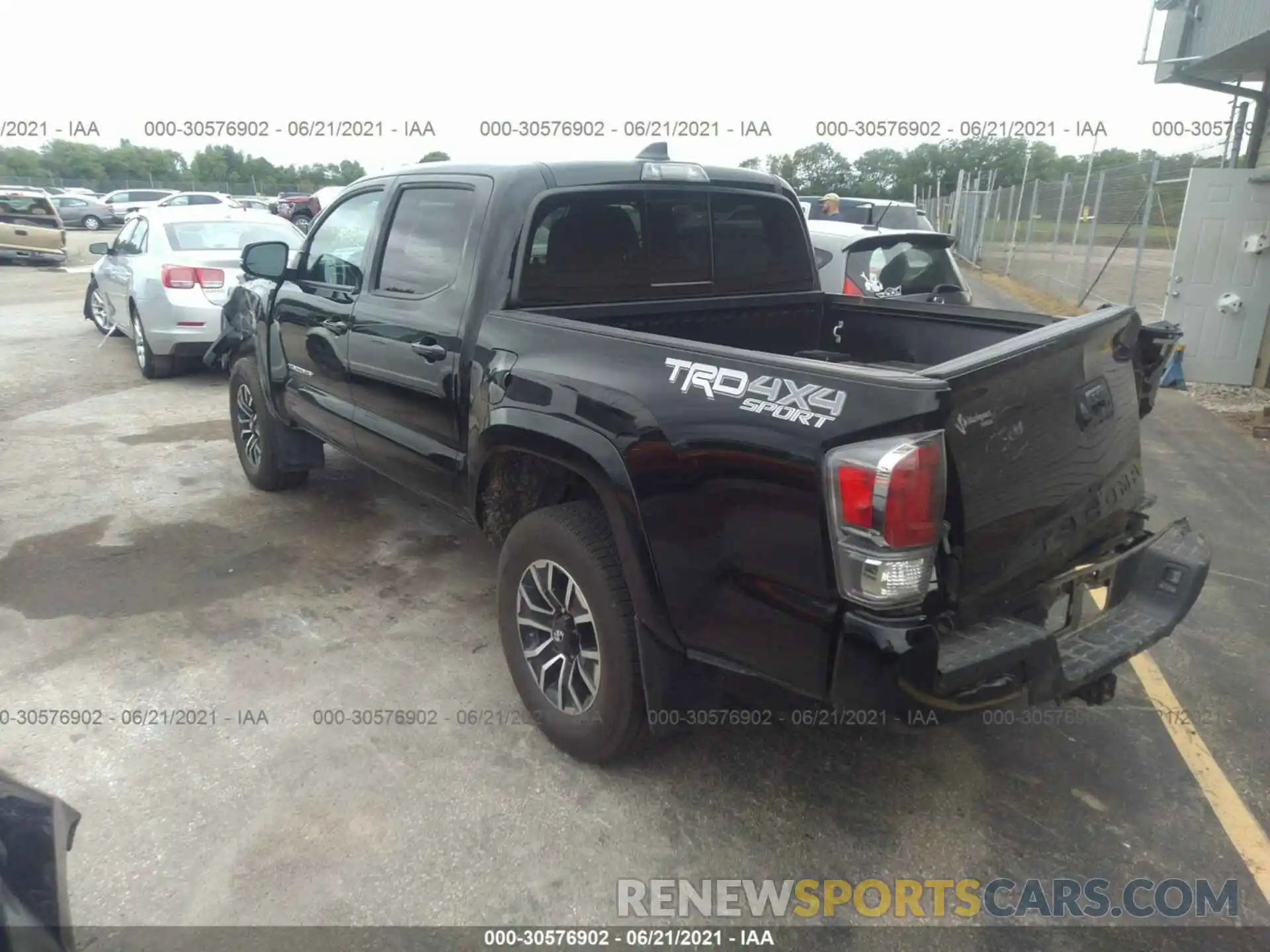 3 Photograph of a damaged car 3TMCZ5AN3MM389858 TOYOTA TACOMA 4WD 2021