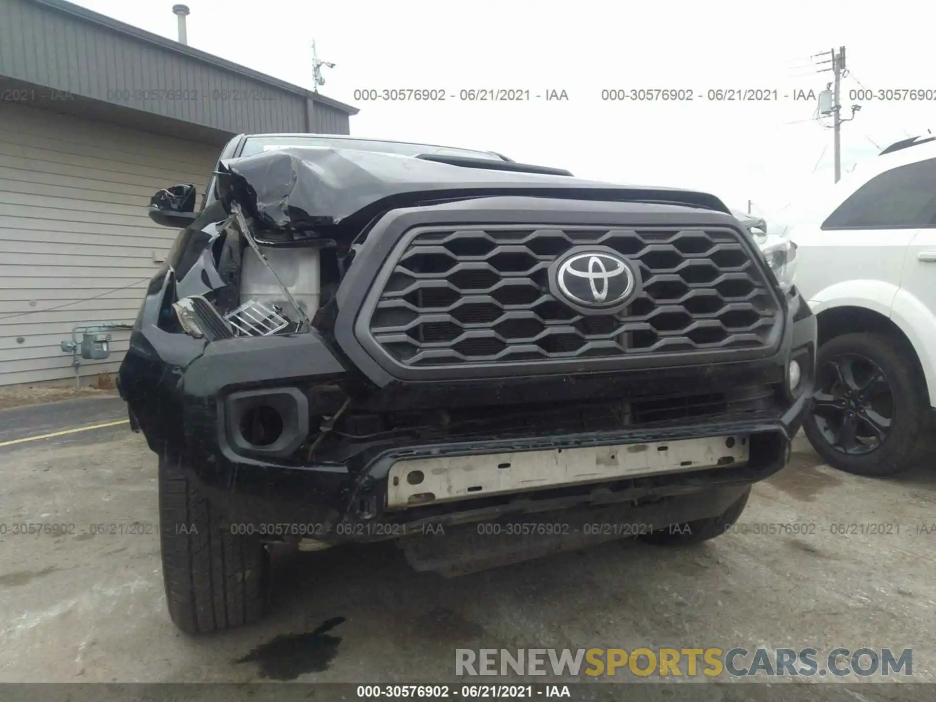 6 Photograph of a damaged car 3TMCZ5AN3MM389858 TOYOTA TACOMA 4WD 2021