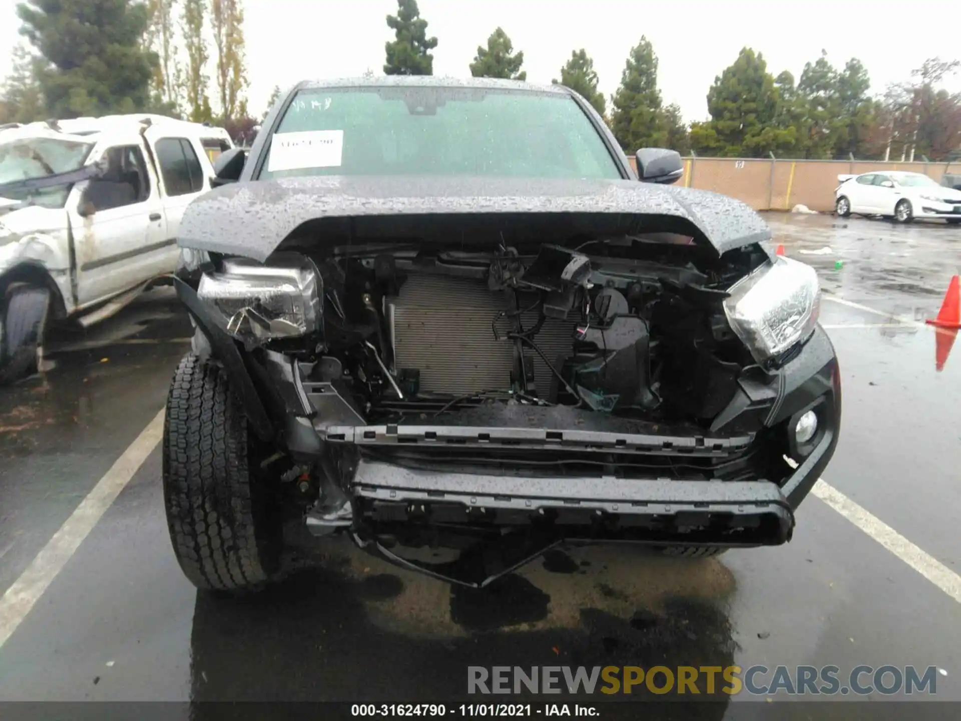 6 Photograph of a damaged car 3TMCZ5AN3MM409896 TOYOTA TACOMA 4WD 2021