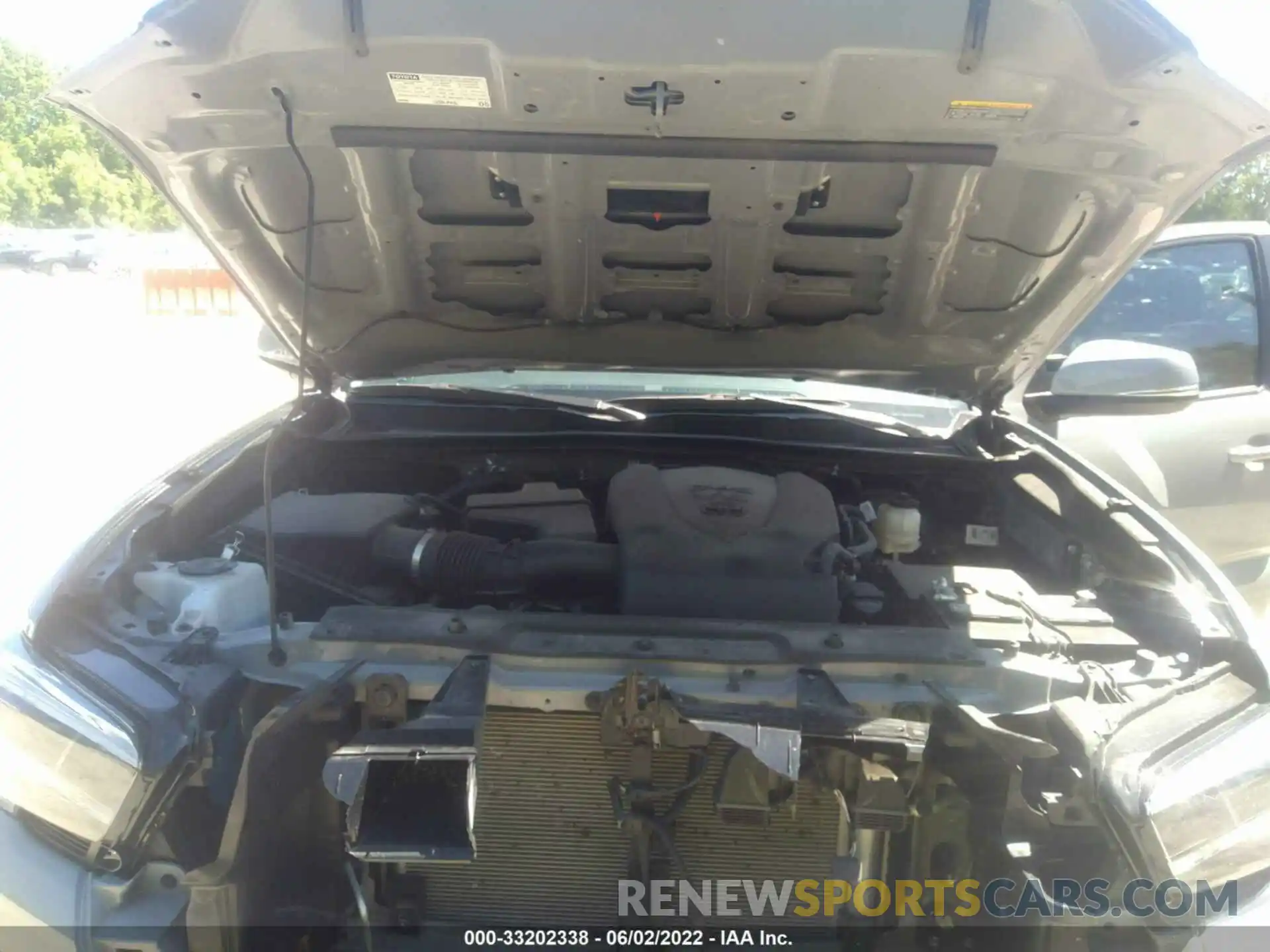 10 Photograph of a damaged car 3TMCZ5AN3MM417397 TOYOTA TACOMA 4WD 2021