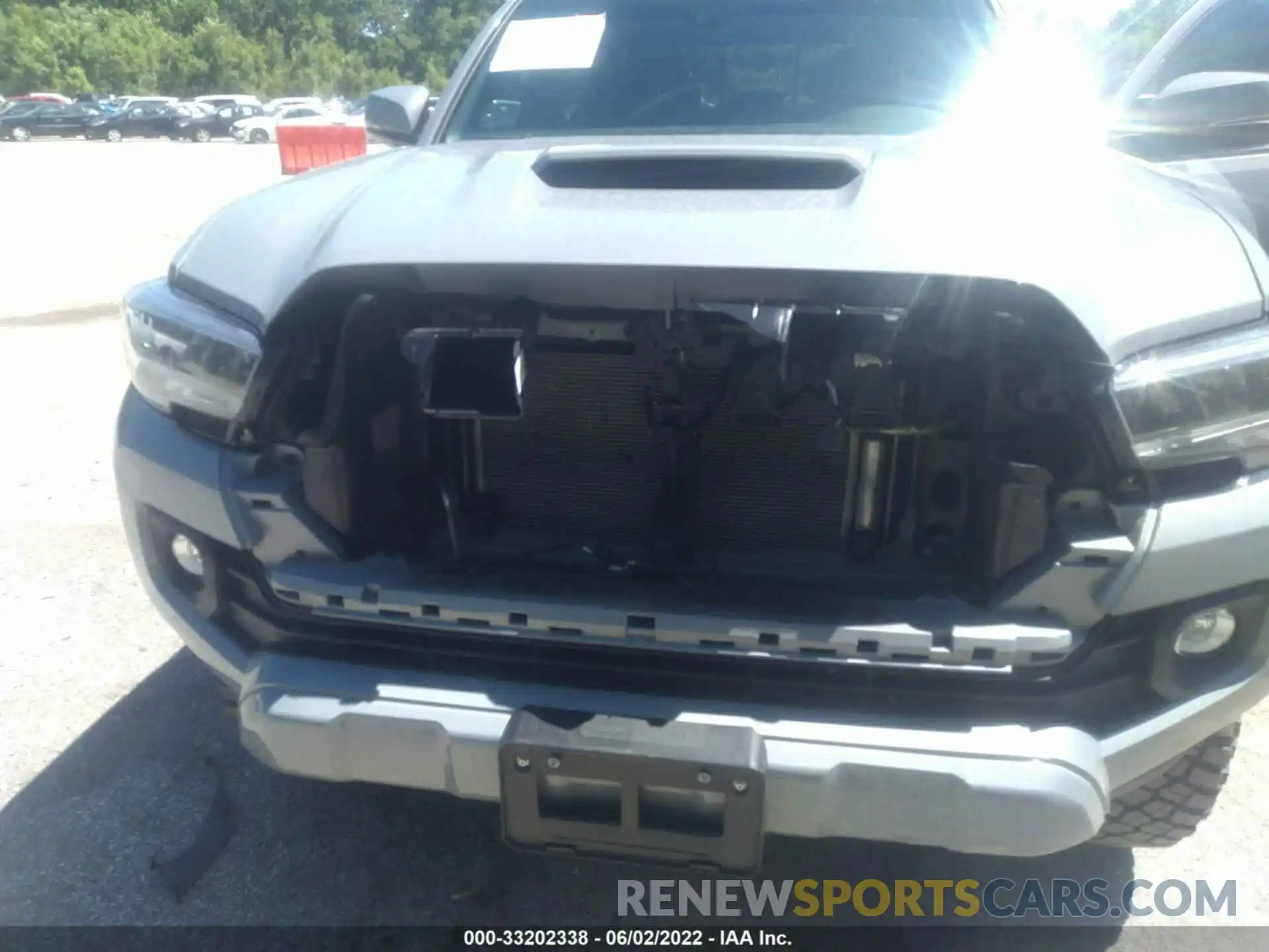 6 Photograph of a damaged car 3TMCZ5AN3MM417397 TOYOTA TACOMA 4WD 2021