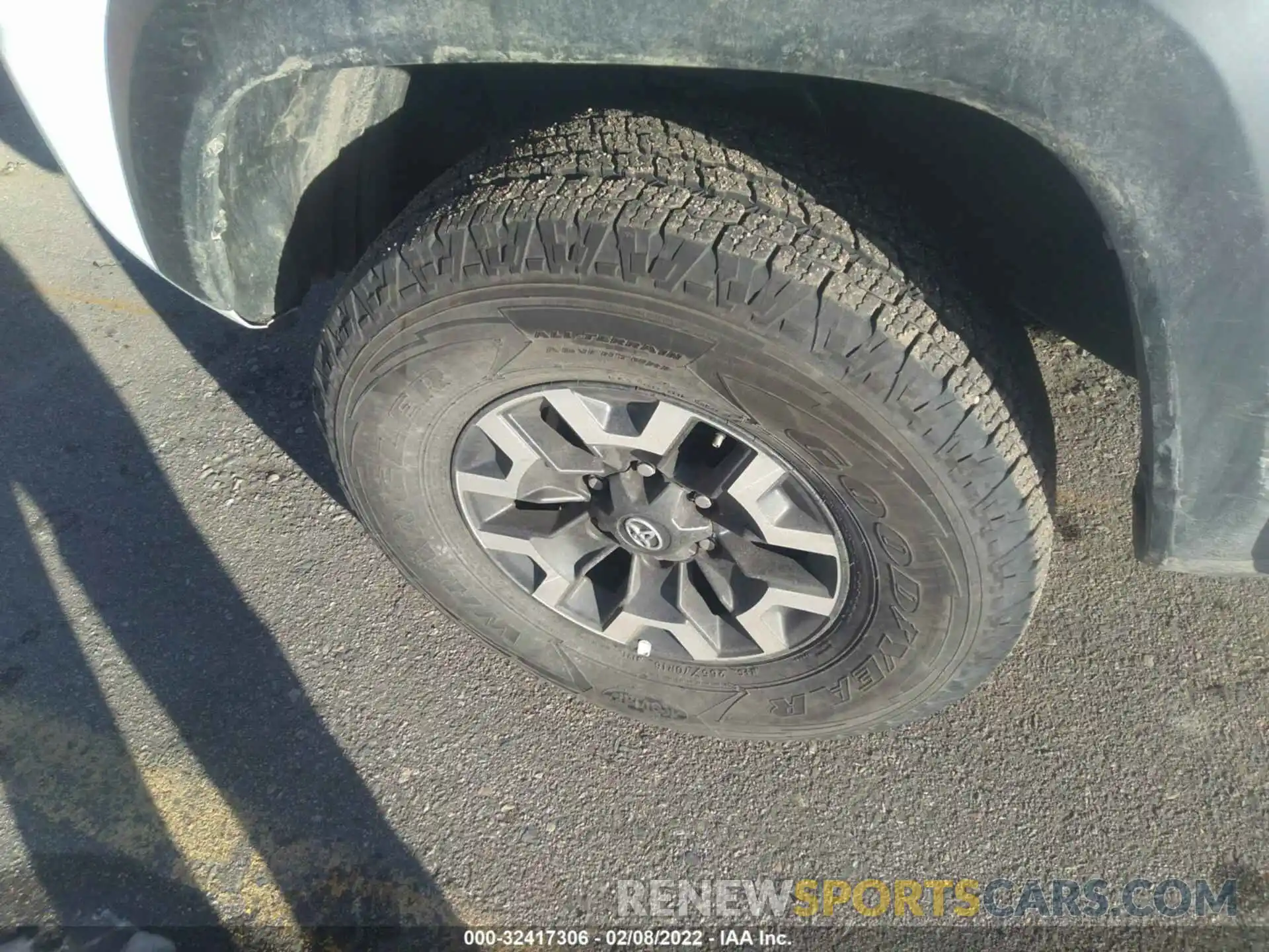 12 Photograph of a damaged car 3TMCZ5AN3MM420333 TOYOTA TACOMA 4WD 2021