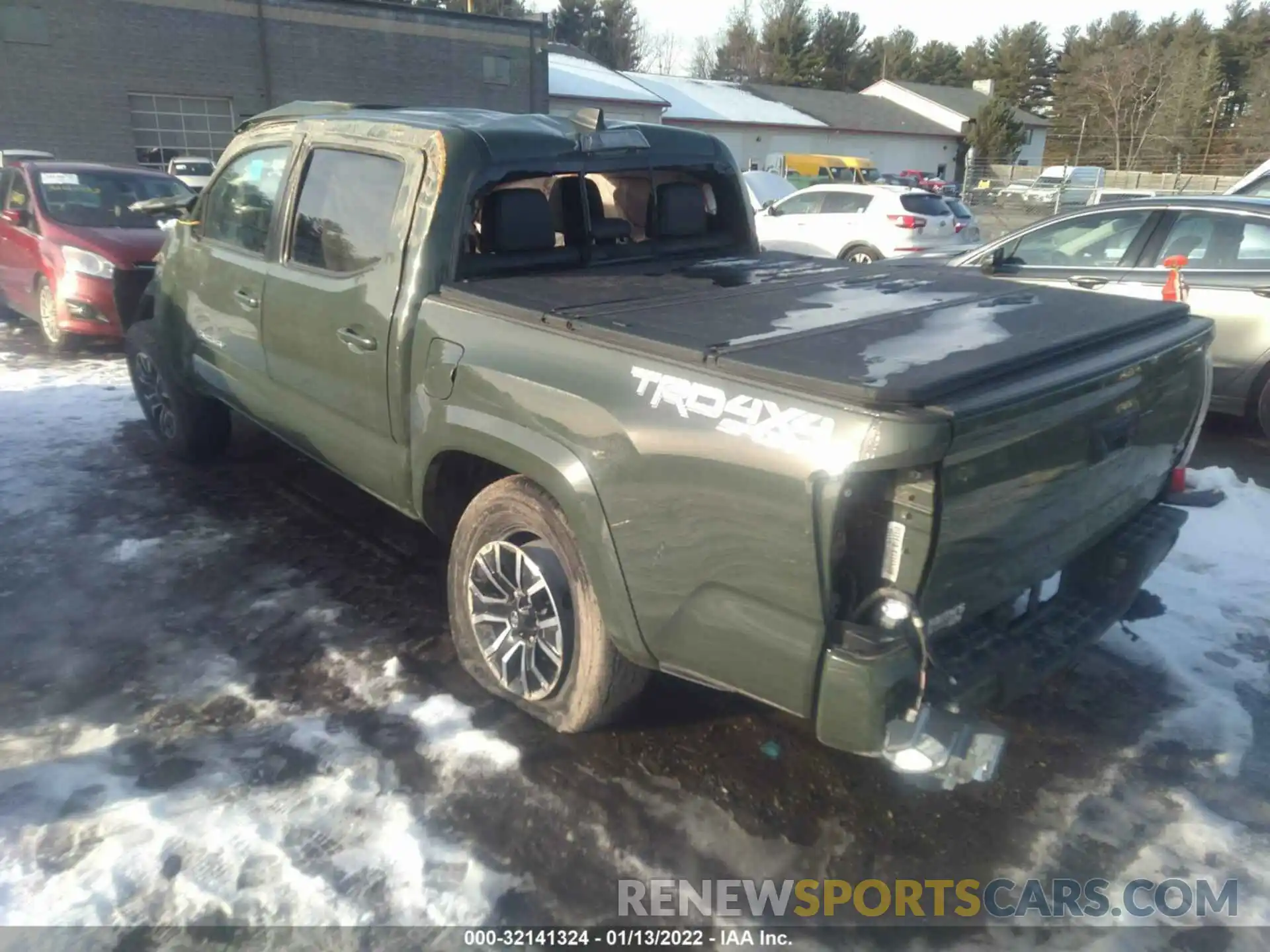 3 Photograph of a damaged car 3TMCZ5AN4MM384846 TOYOTA TACOMA 4WD 2021