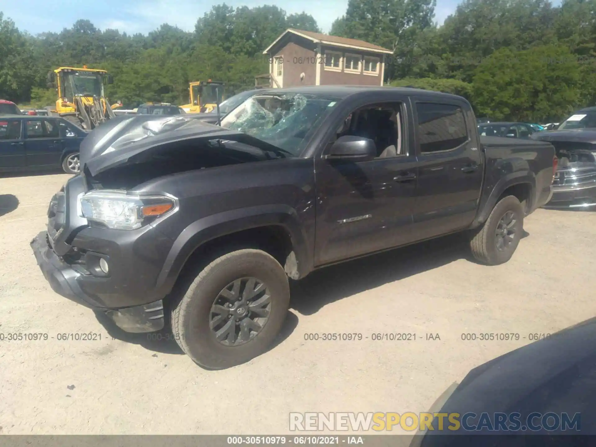 2 Photograph of a damaged car 3TMCZ5AN4MM385463 TOYOTA TACOMA 4WD 2021