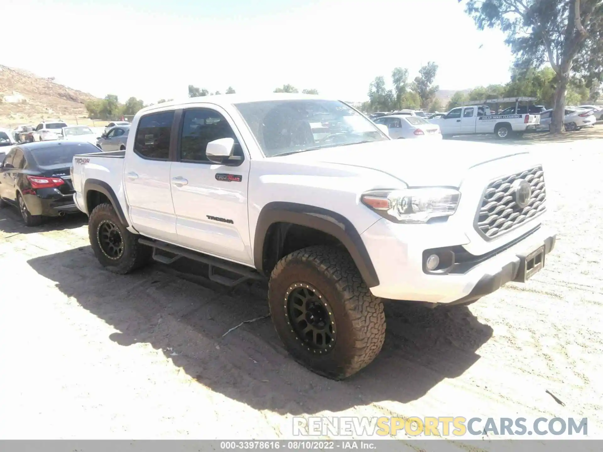 1 Photograph of a damaged car 3TMCZ5AN4MM391263 TOYOTA TACOMA 4WD 2021