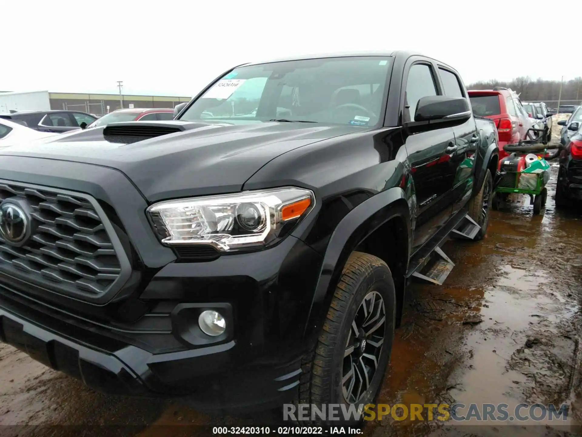 2 Photograph of a damaged car 3TMCZ5AN4MM392946 TOYOTA TACOMA 4WD 2021