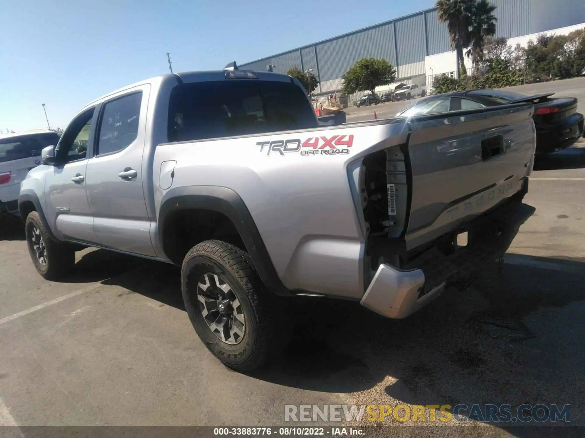 3 Photograph of a damaged car 3TMCZ5AN4MM401645 TOYOTA TACOMA 4WD 2021