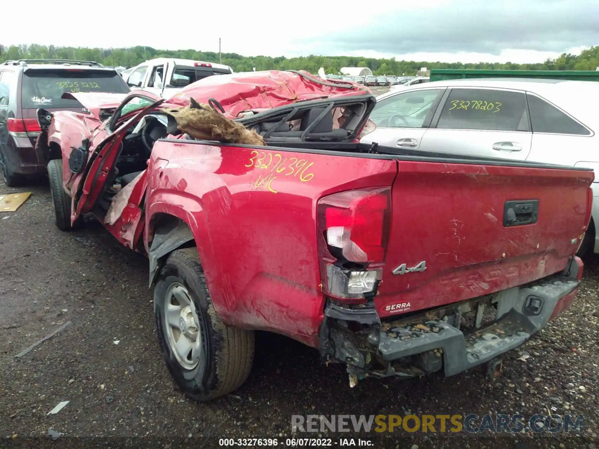 3 Photograph of a damaged car 3TMCZ5AN4MM407834 TOYOTA TACOMA 4WD 2021