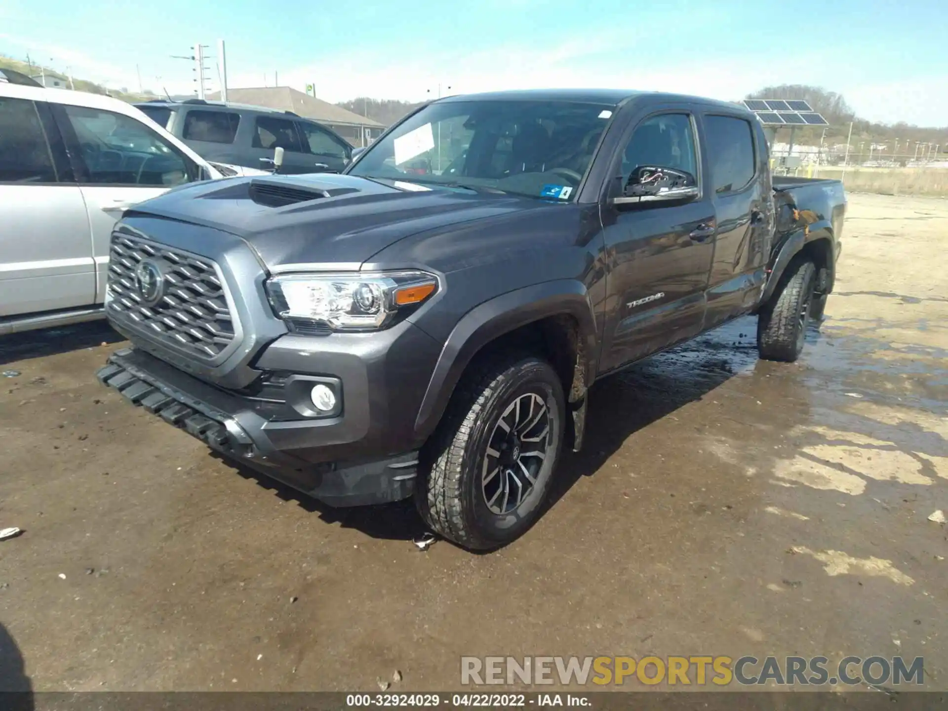 2 Фотография поврежденного автомобиля 3TMCZ5AN4MM412810 TOYOTA TACOMA 4WD 2021