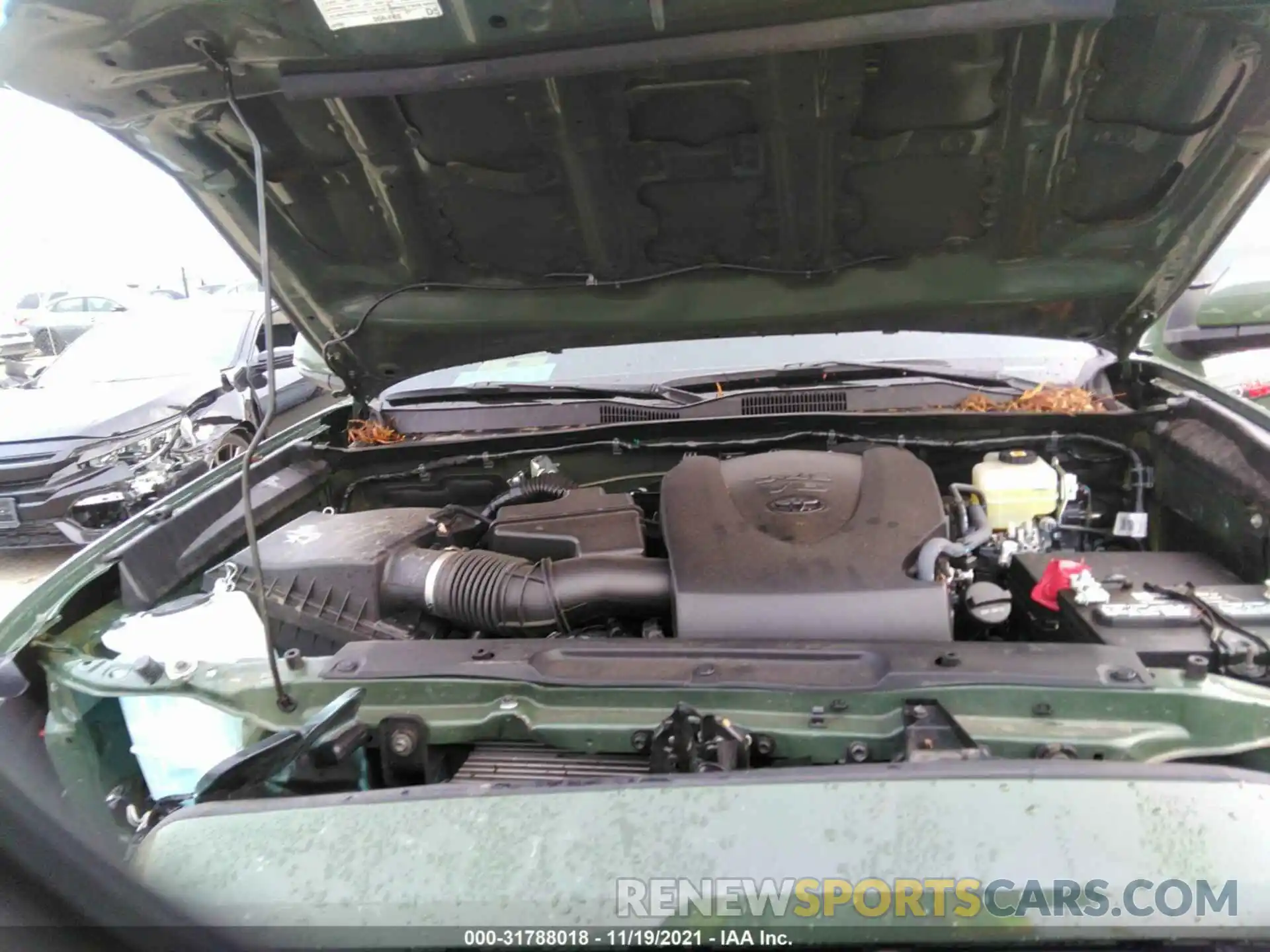 10 Photograph of a damaged car 3TMCZ5AN4MM413035 TOYOTA TACOMA 4WD 2021