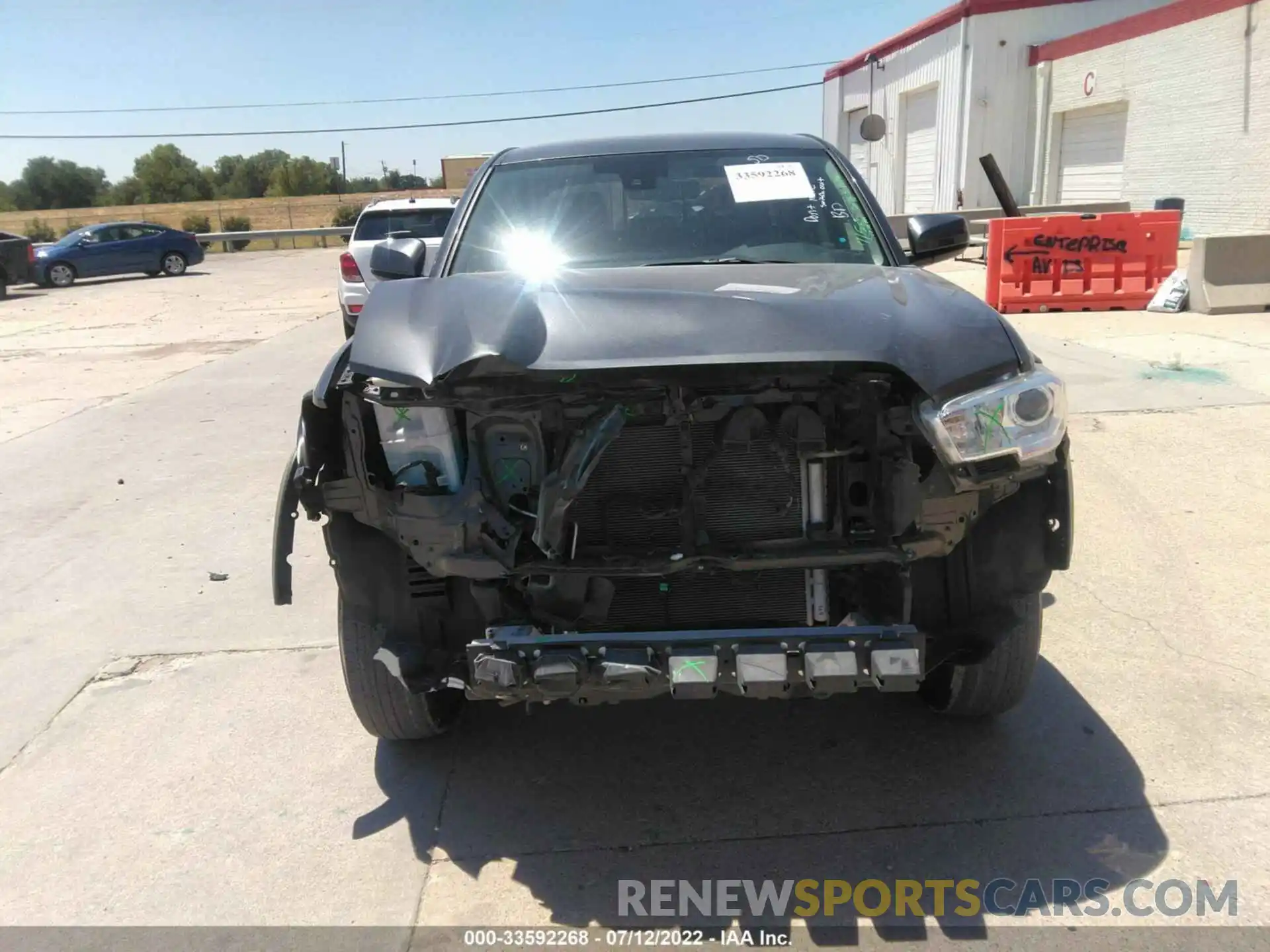 6 Photograph of a damaged car 3TMCZ5AN4MM428554 TOYOTA TACOMA 4WD 2021