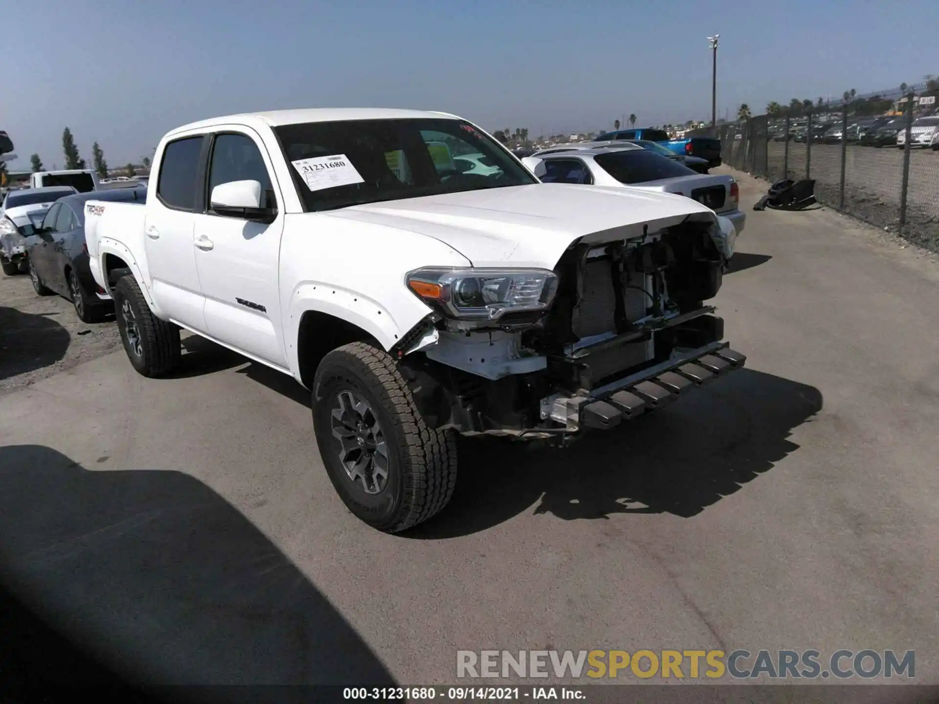 1 Фотография поврежденного автомобиля 3TMCZ5AN4MM435164 TOYOTA TACOMA 4WD 2021