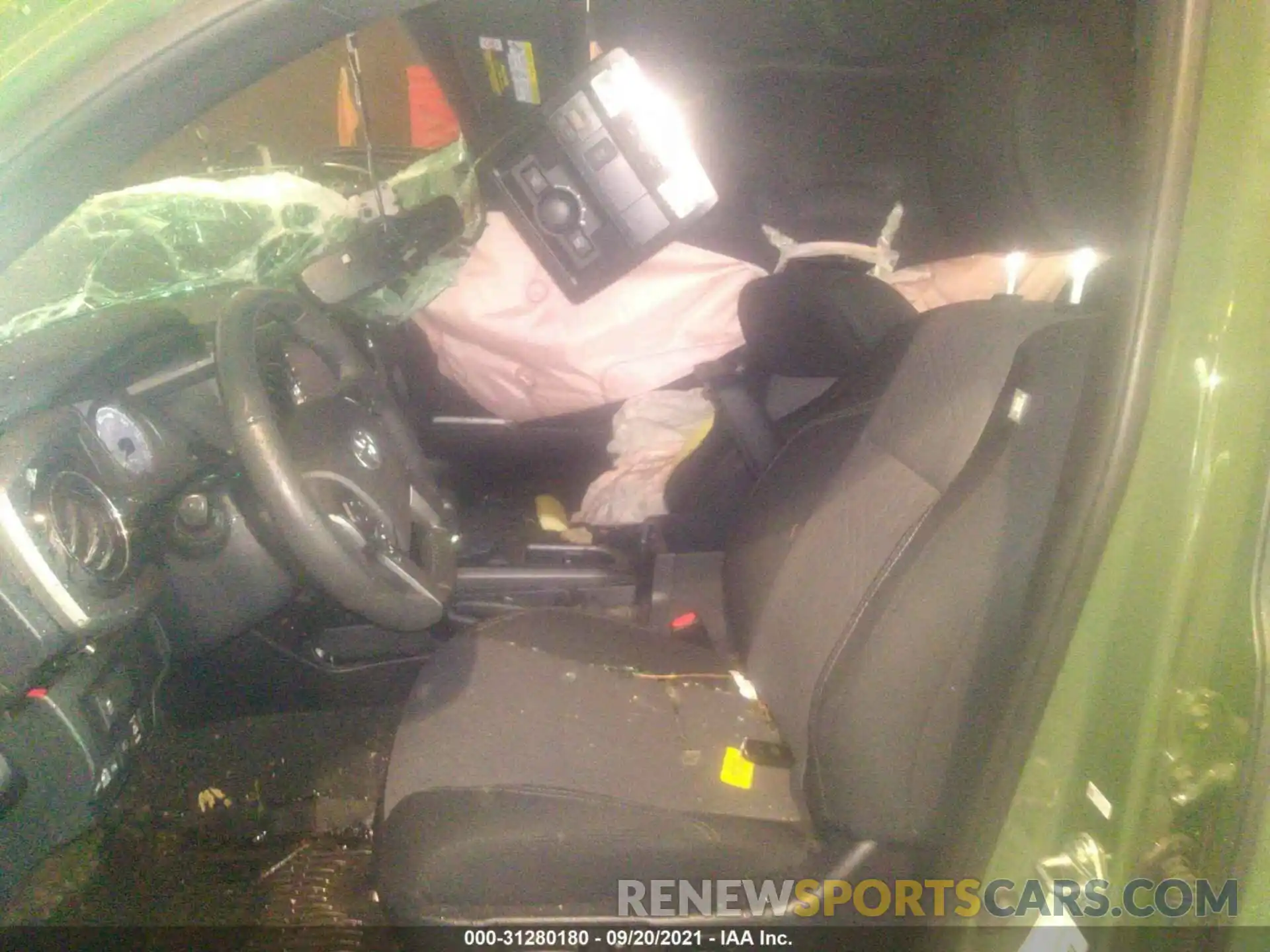 5 Photograph of a damaged car 3TMCZ5AN5MM374889 TOYOTA TACOMA 4WD 2021