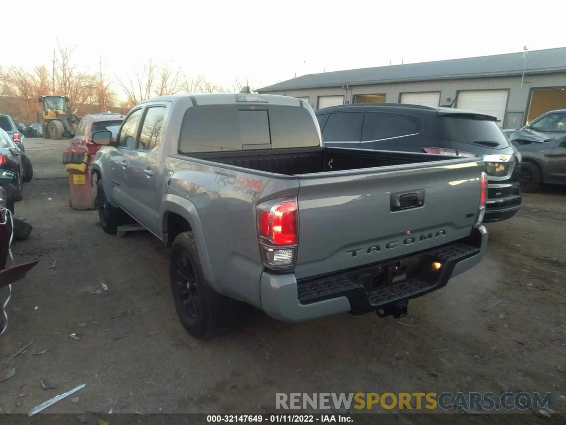 3 Photograph of a damaged car 3TMCZ5AN5MM375069 TOYOTA TACOMA 4WD 2021