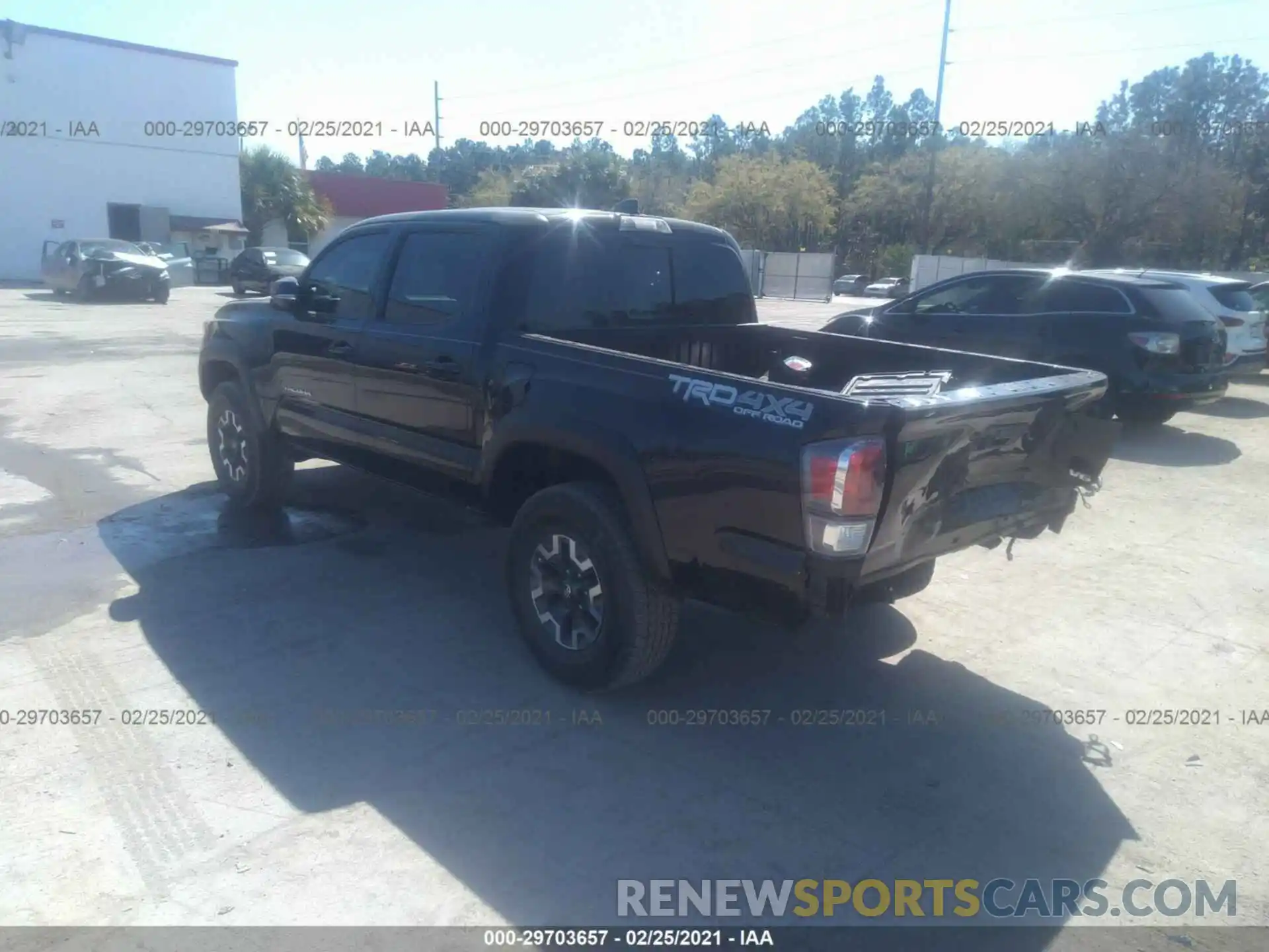 3 Photograph of a damaged car 3TMCZ5AN5MM375816 TOYOTA TACOMA 4WD 2021