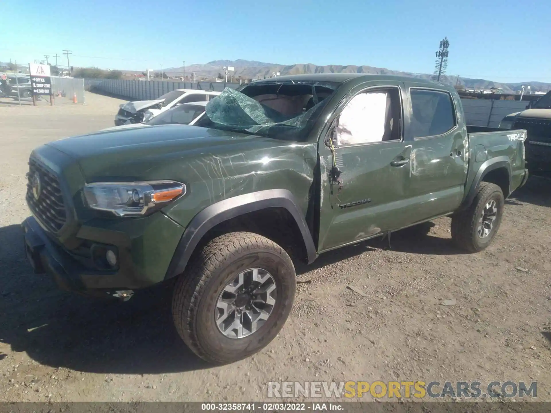 2 Photograph of a damaged car 3TMCZ5AN5MM377131 TOYOTA TACOMA 4WD 2021