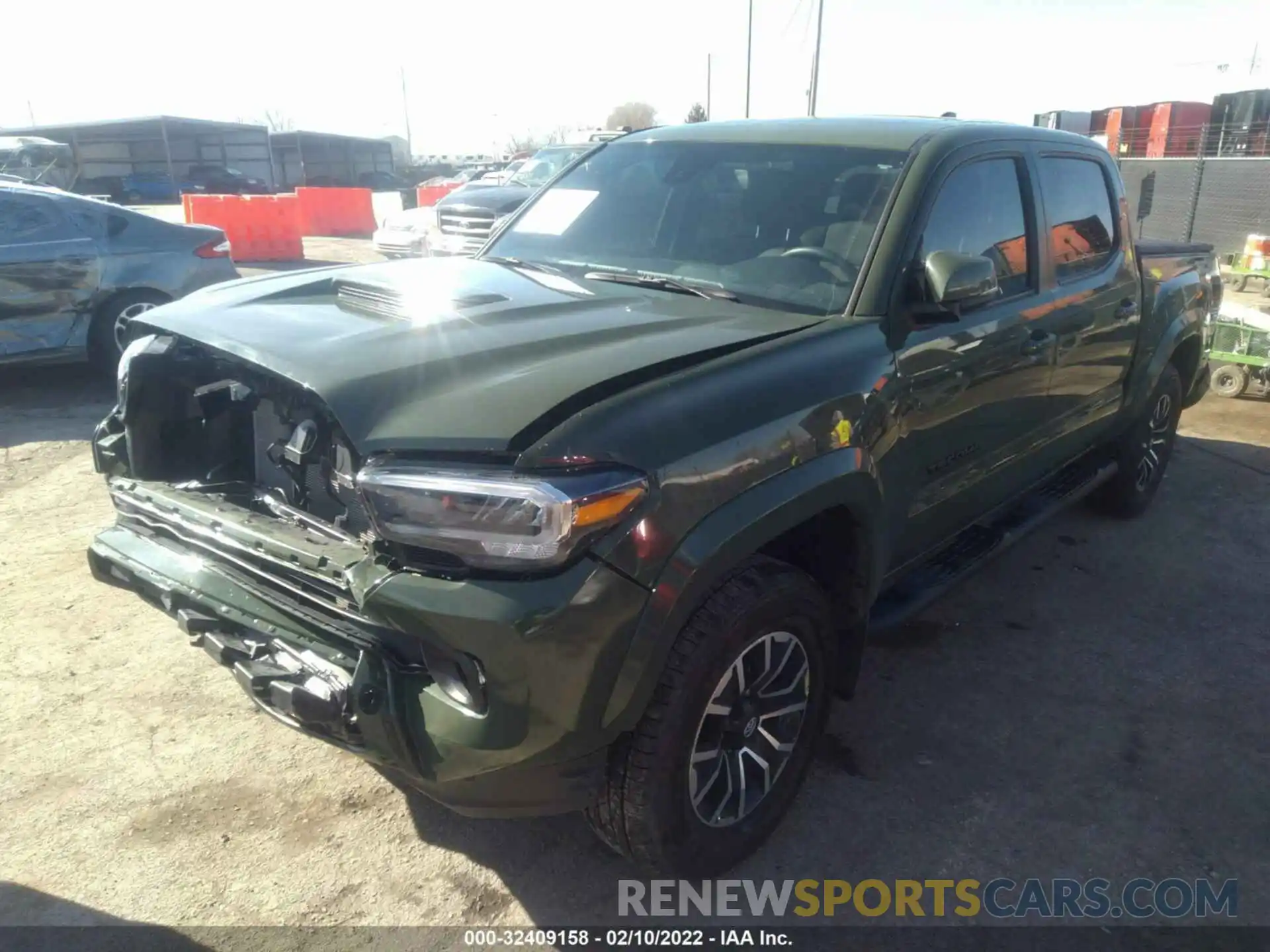 2 Photograph of a damaged car 3TMCZ5AN5MM386167 TOYOTA TACOMA 4WD 2021