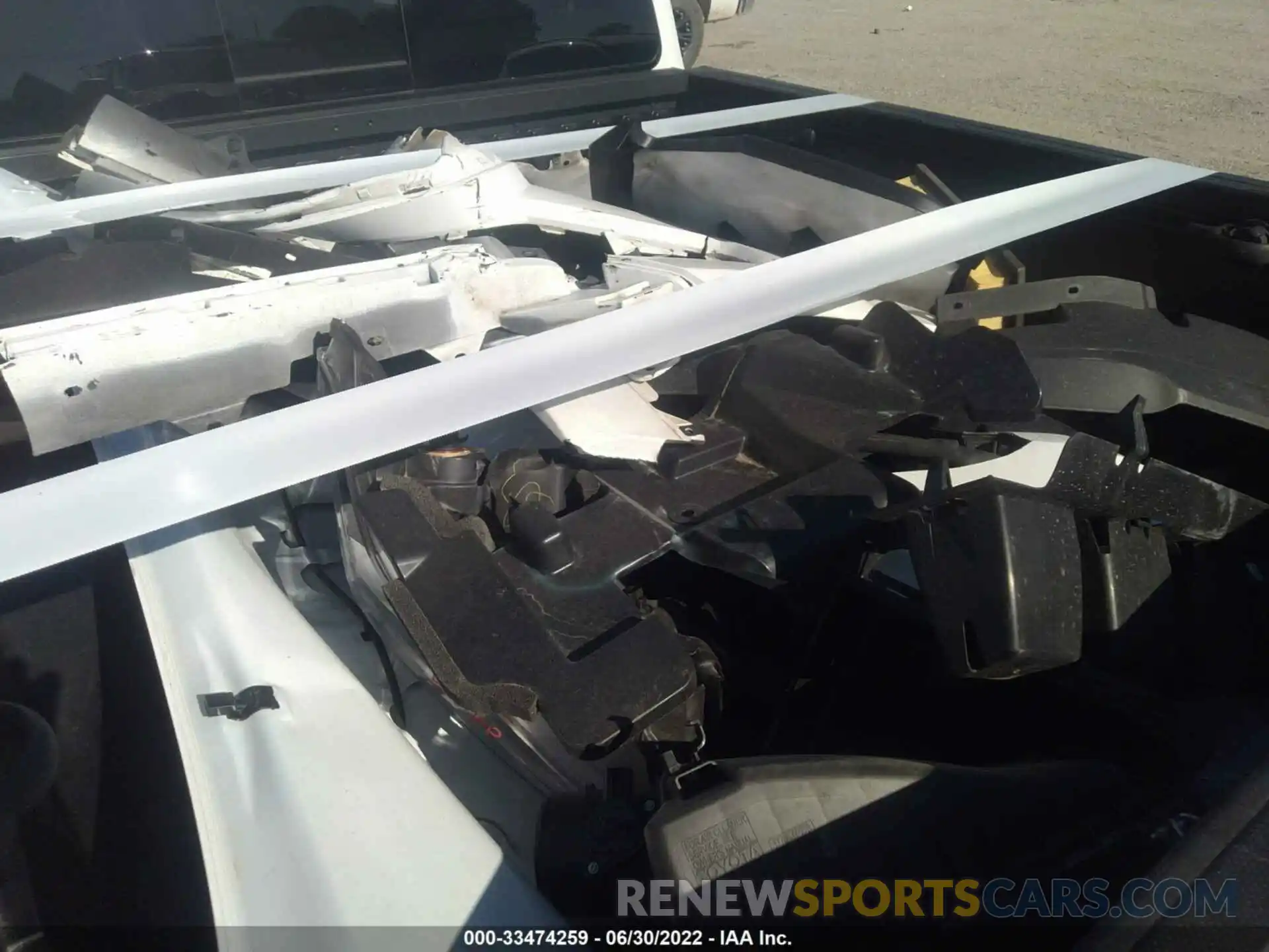 12 Photograph of a damaged car 3TMCZ5AN5MM386279 TOYOTA TACOMA 4WD 2021