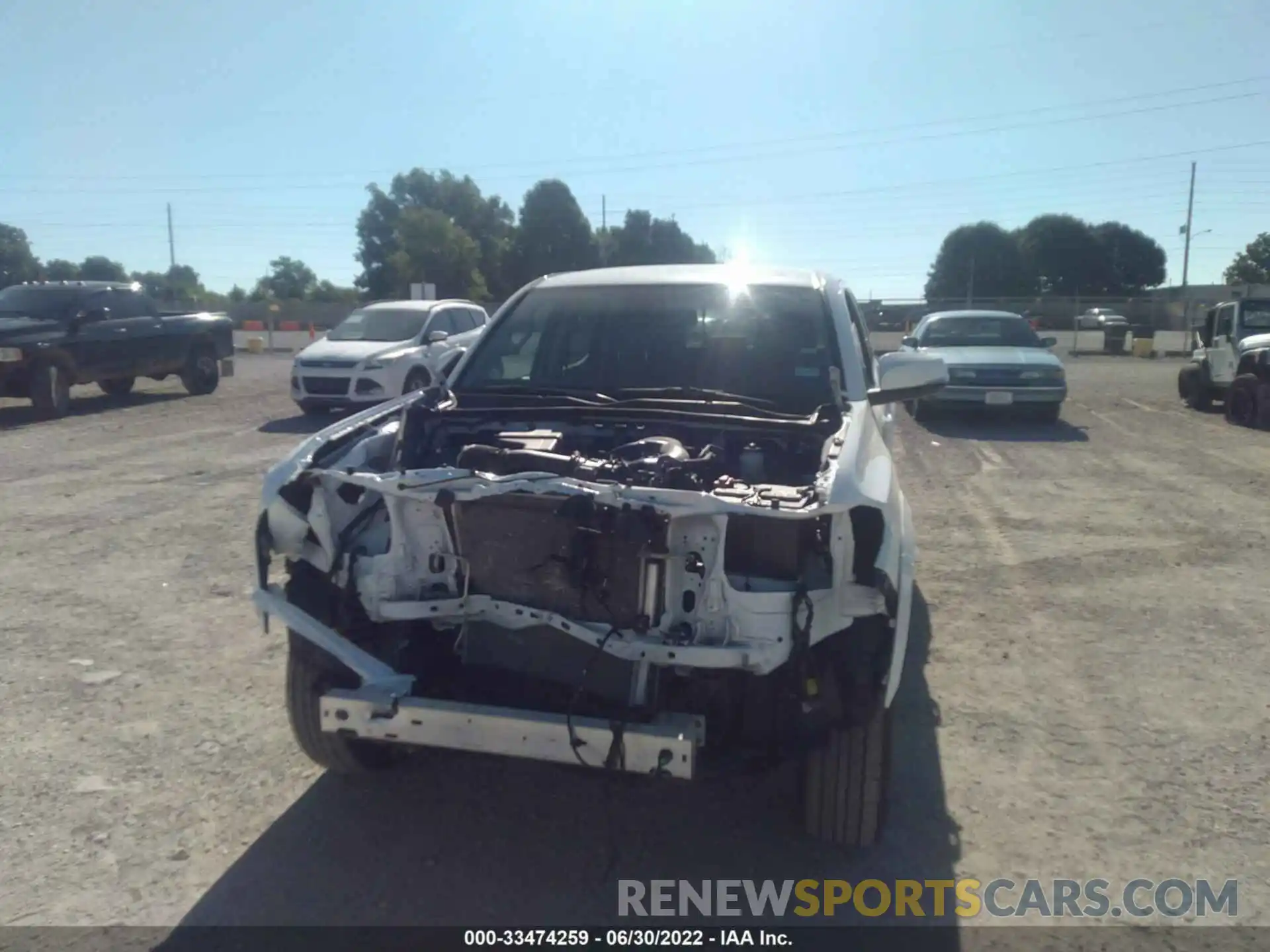 6 Photograph of a damaged car 3TMCZ5AN5MM386279 TOYOTA TACOMA 4WD 2021