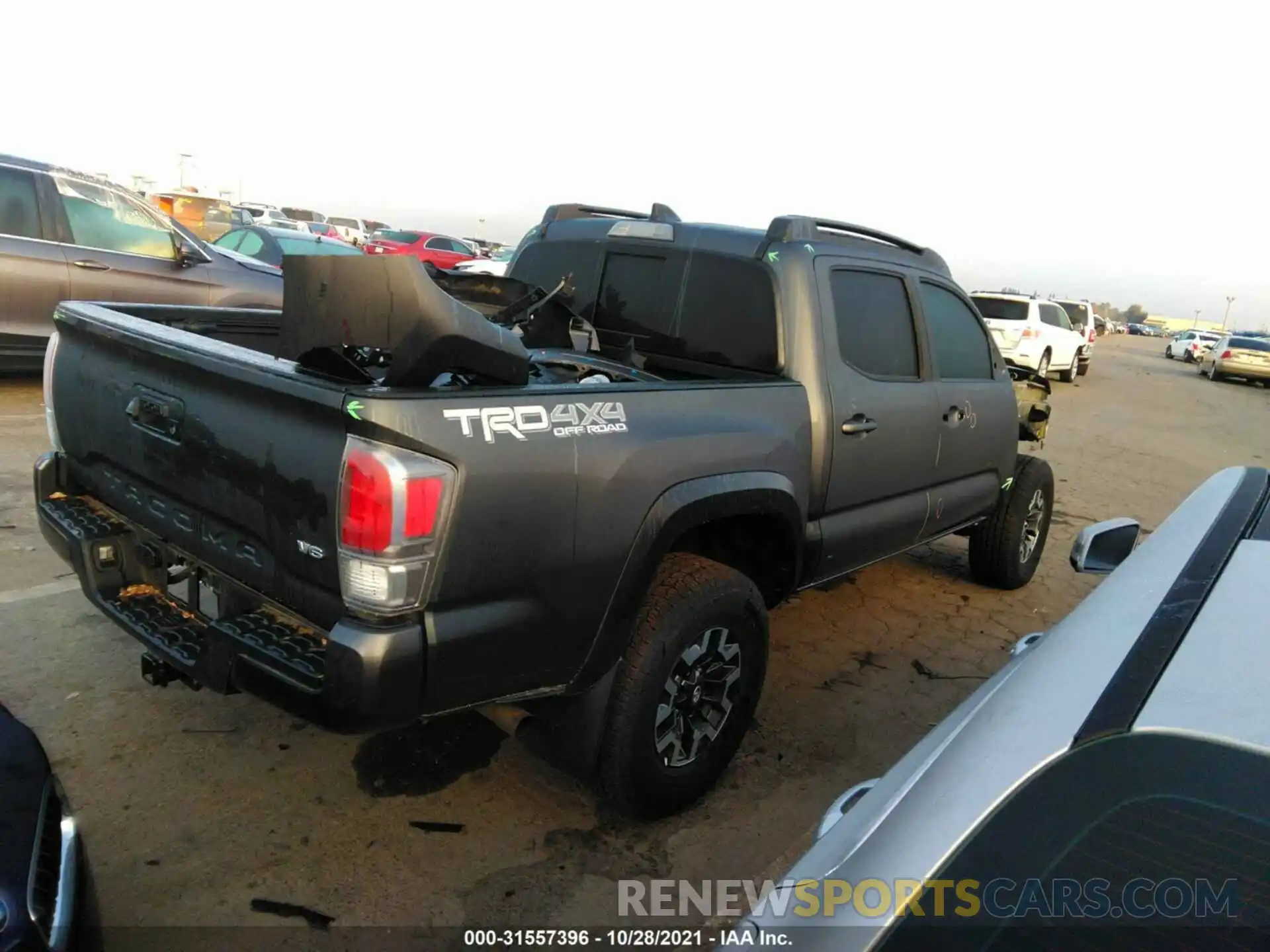 4 Фотография поврежденного автомобиля 3TMCZ5AN5MM404800 TOYOTA TACOMA 4WD 2021