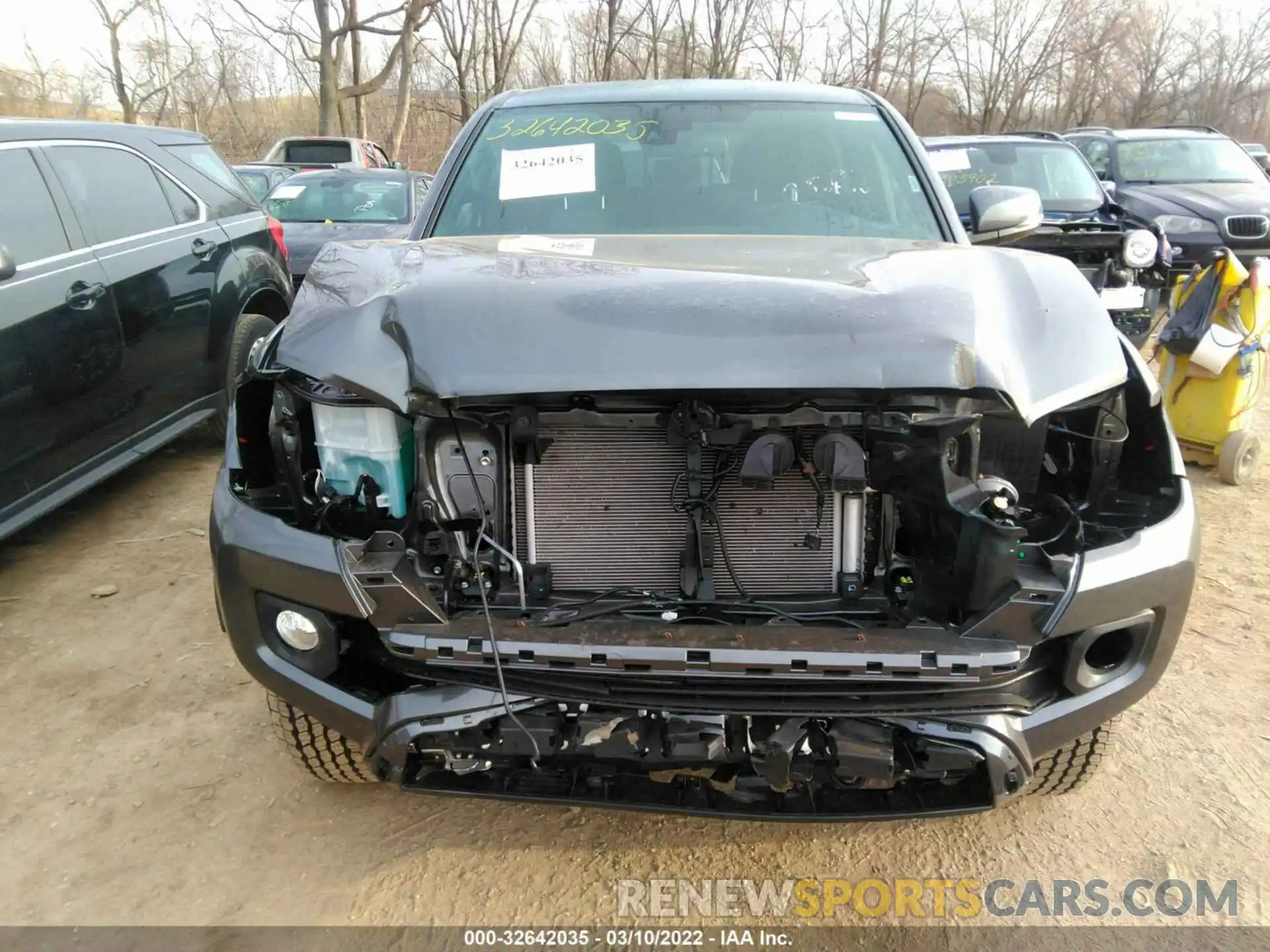 6 Photograph of a damaged car 3TMCZ5AN5MM421077 TOYOTA TACOMA 4WD 2021