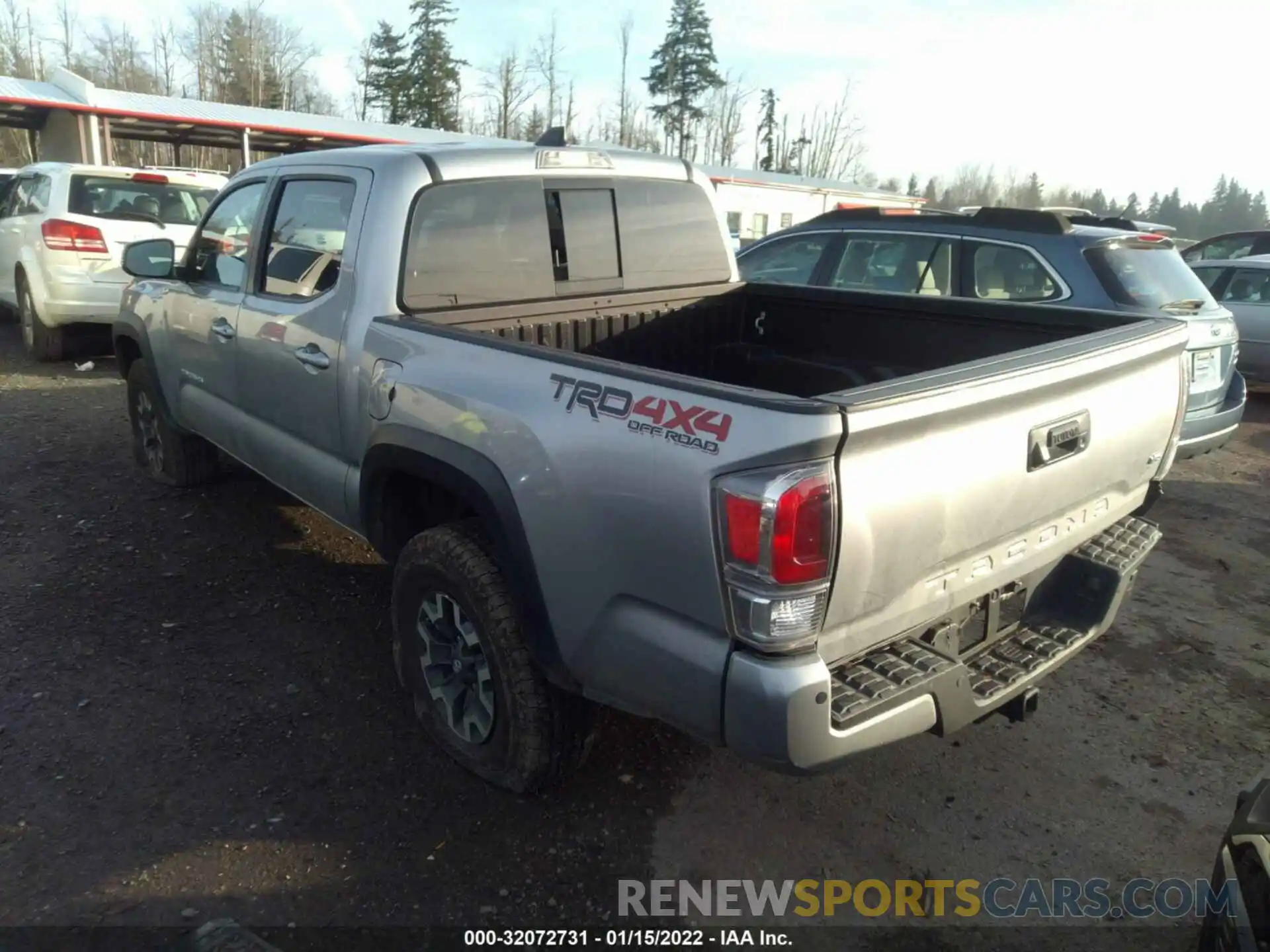 3 Photograph of a damaged car 3TMCZ5AN5MM423878 TOYOTA TACOMA 4WD 2021