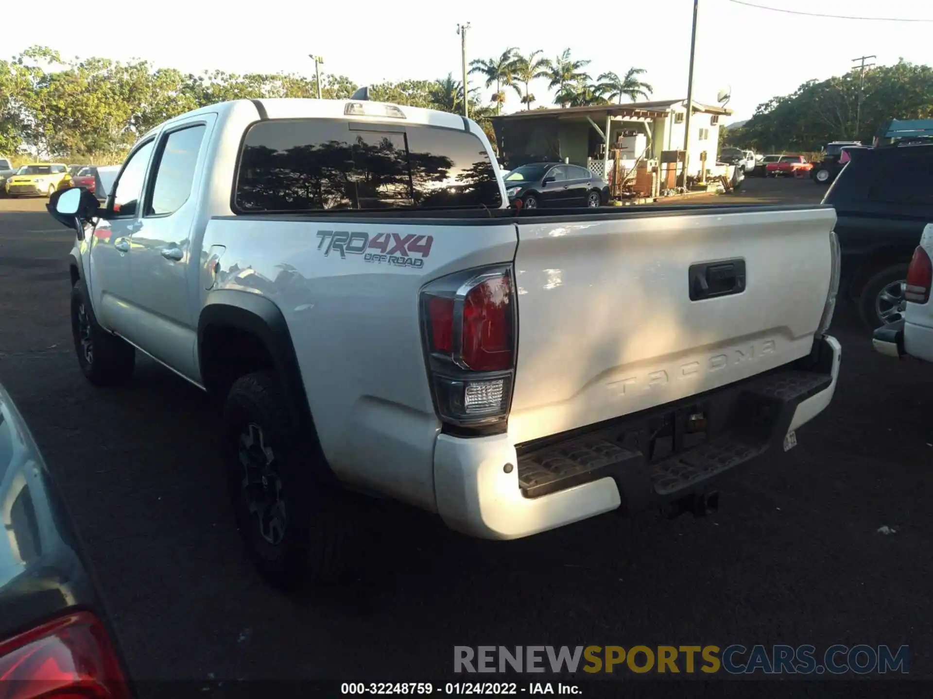 3 Photograph of a damaged car 3TMCZ5AN5MM426165 TOYOTA TACOMA 4WD 2021