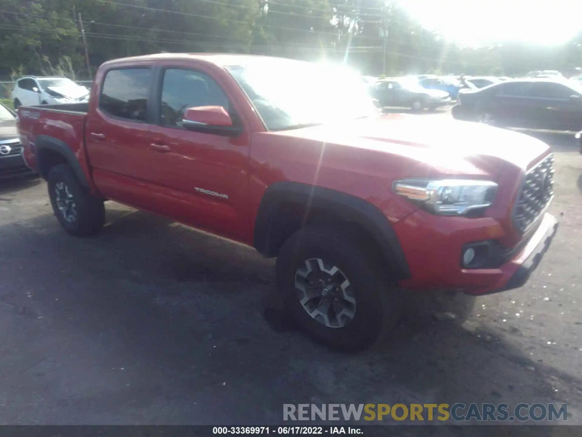 1 Фотография поврежденного автомобиля 3TMCZ5AN5MM426280 TOYOTA TACOMA 4WD 2021