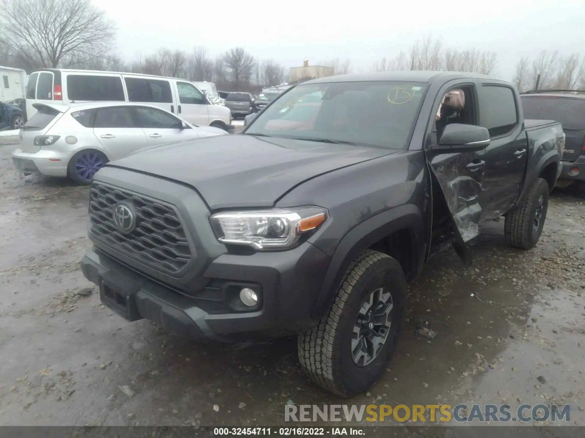 2 Photograph of a damaged car 3TMCZ5AN5MM439191 TOYOTA TACOMA 4WD 2021