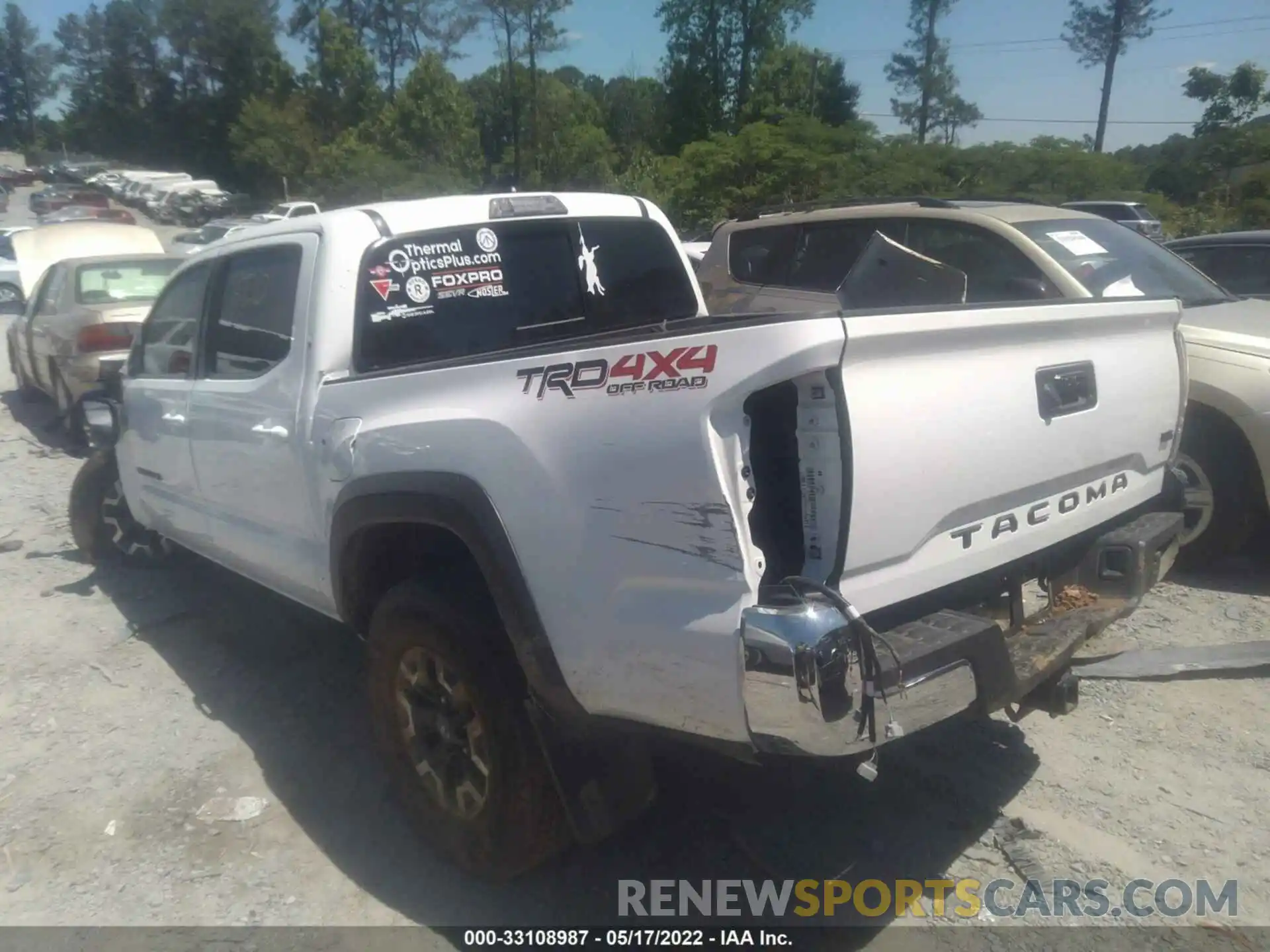 3 Photograph of a damaged car 3TMCZ5AN5MM440289 TOYOTA TACOMA 4WD 2021