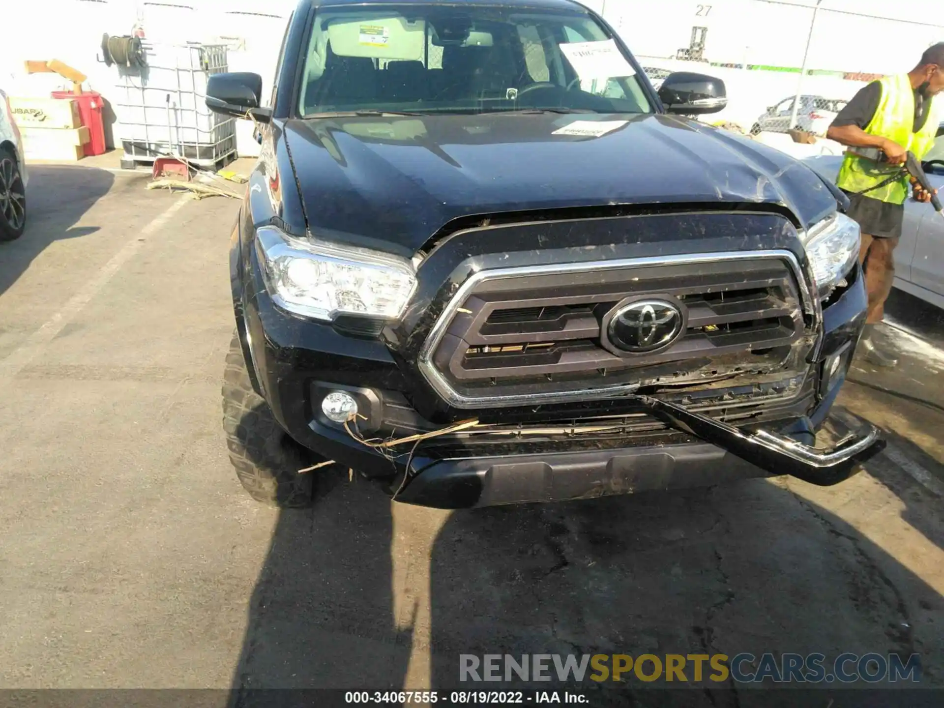 6 Photograph of a damaged car 3TMCZ5AN5MM442530 TOYOTA TACOMA 4WD 2021