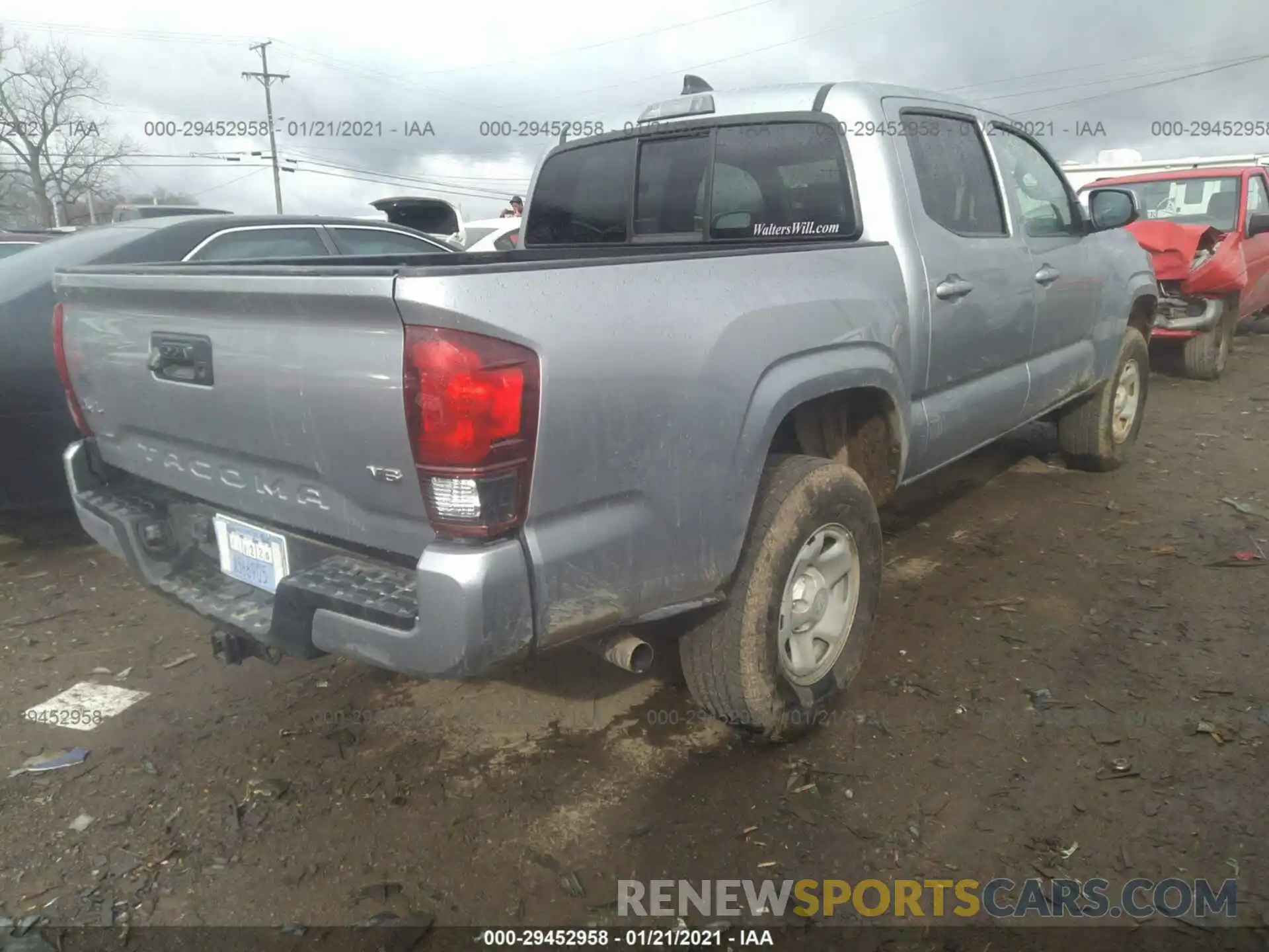 4 Photograph of a damaged car 3TMCZ5AN6MM372990 TOYOTA TACOMA 4WD 2021