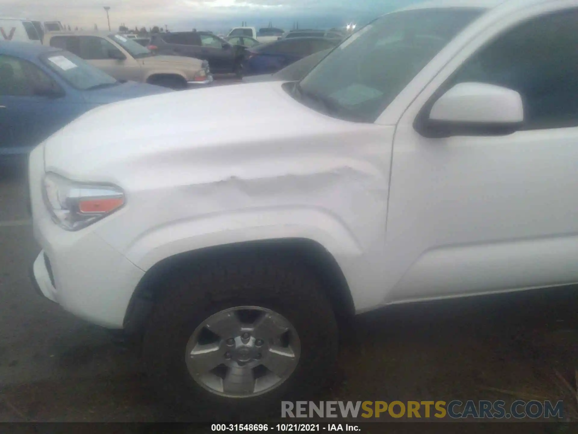 6 Photograph of a damaged car 3TMCZ5AN6MM376991 TOYOTA TACOMA 4WD 2021