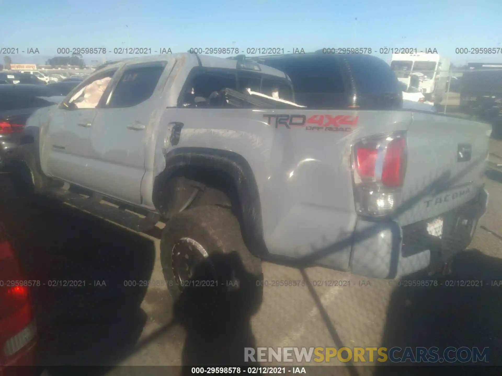 1 Photograph of a damaged car 3TMCZ5AN6MM377977 TOYOTA TACOMA 4WD 2021