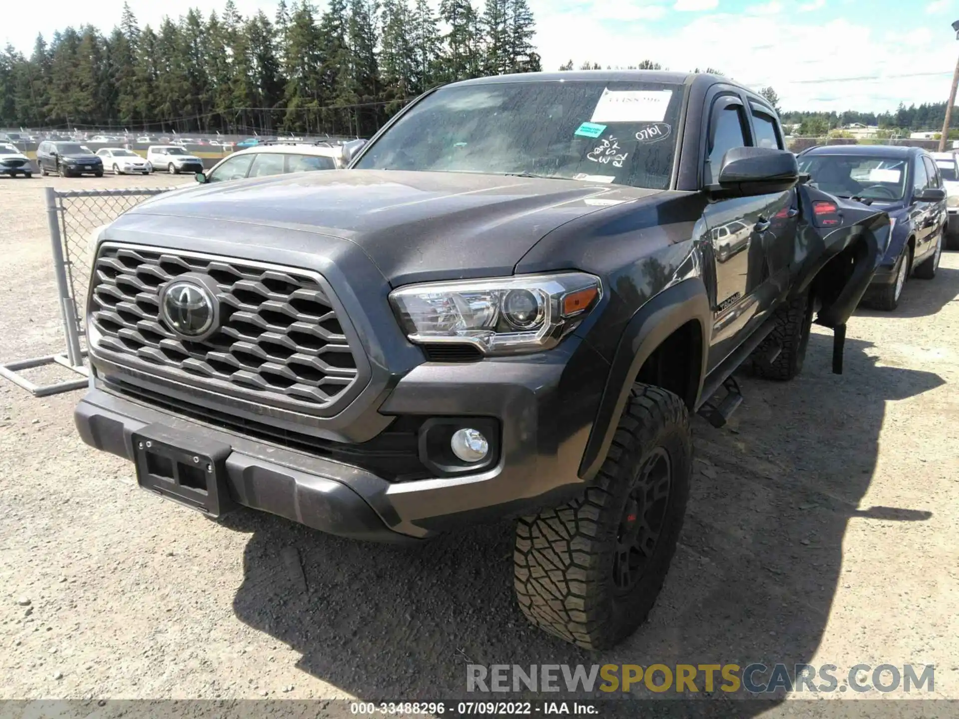 2 Фотография поврежденного автомобиля 3TMCZ5AN6MM402800 TOYOTA TACOMA 4WD 2021