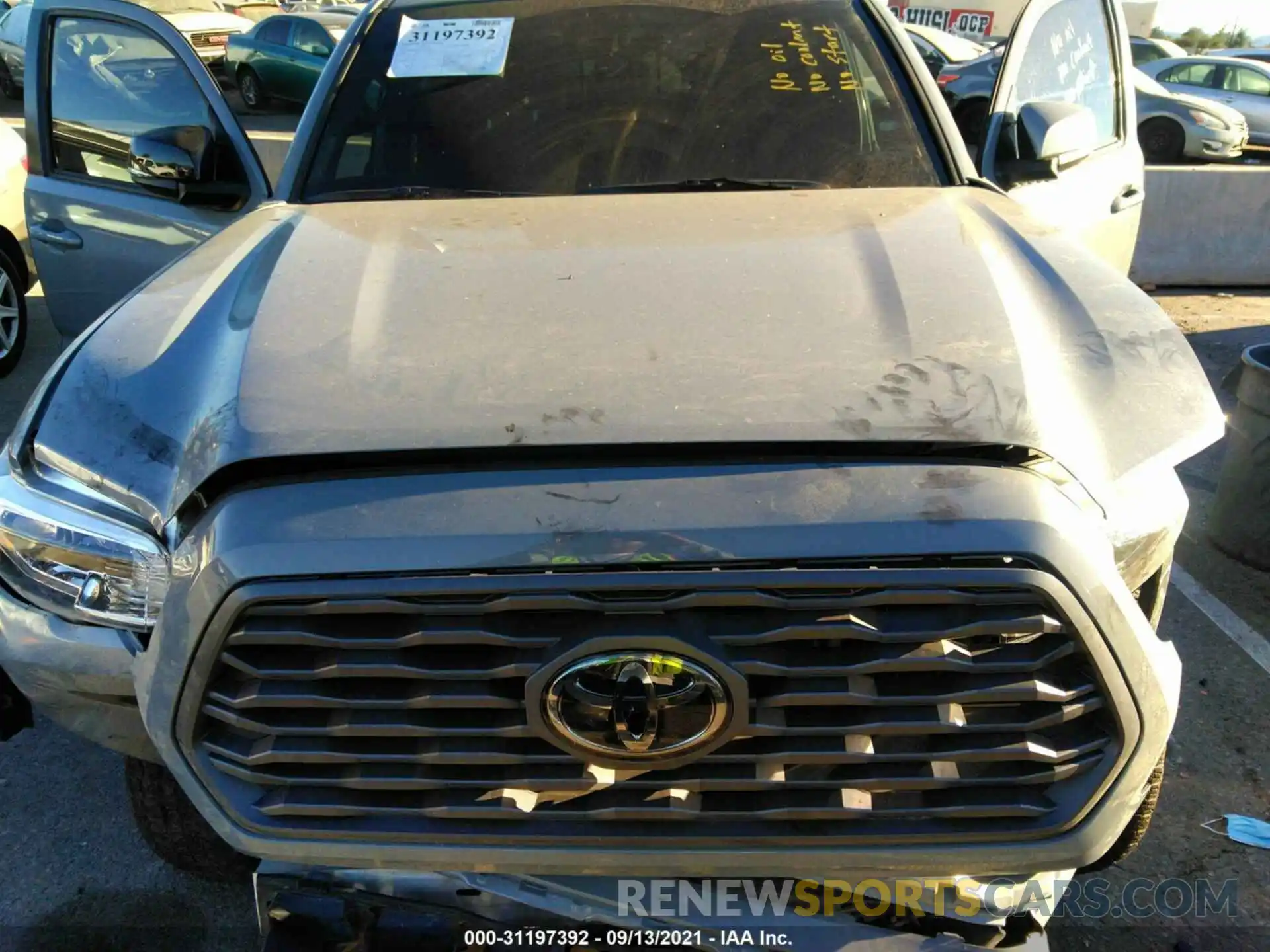 10 Photograph of a damaged car 3TMCZ5AN6MM406863 TOYOTA TACOMA 4WD 2021