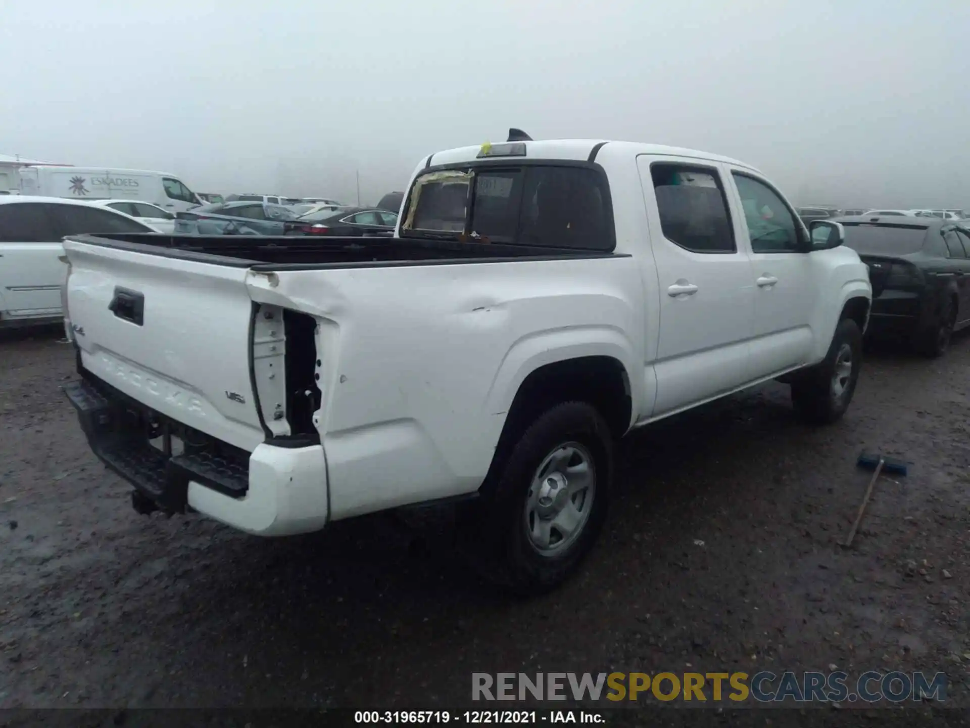 4 Photograph of a damaged car 3TMCZ5AN6MM408936 TOYOTA TACOMA 4WD 2021