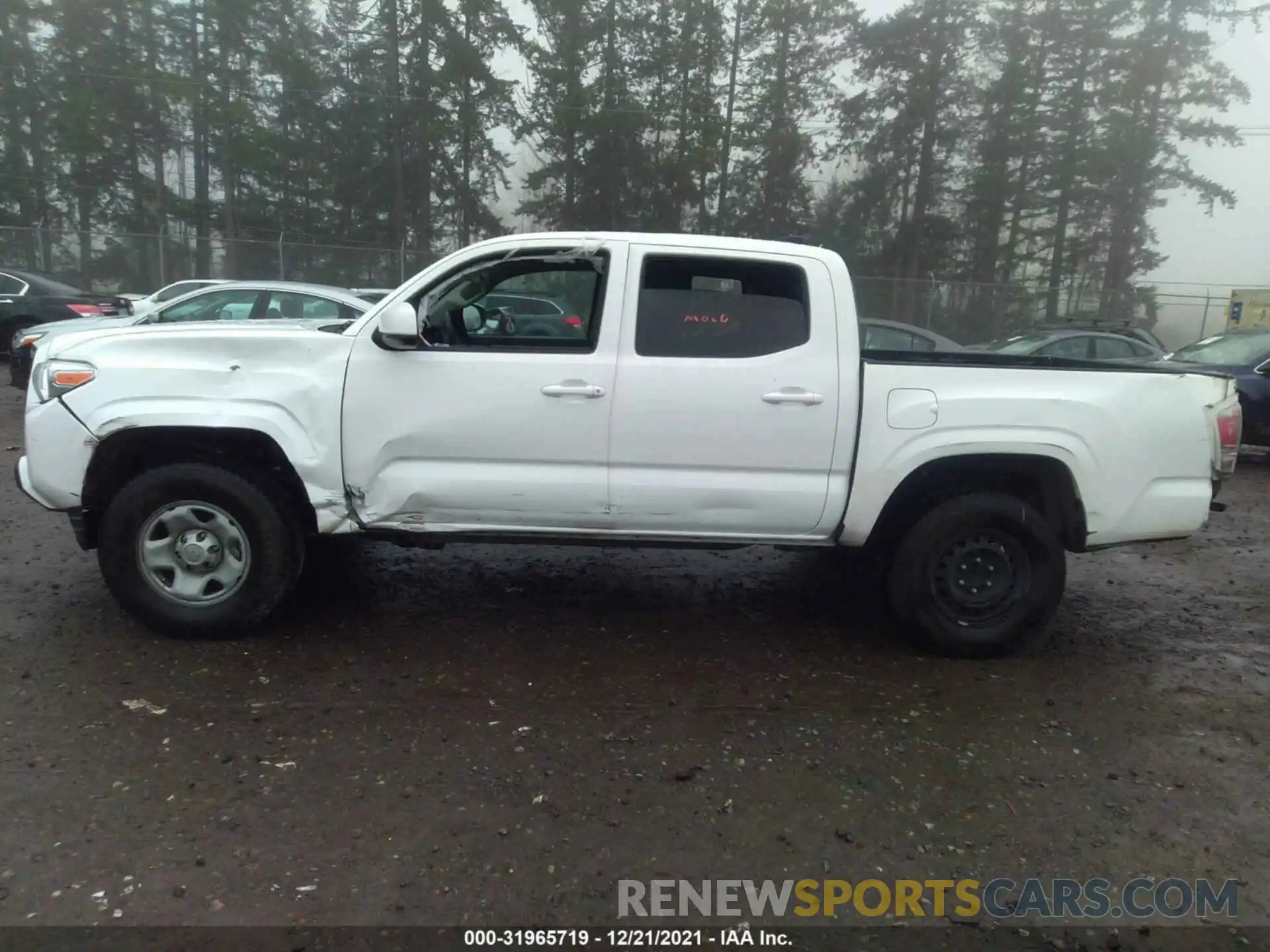 6 Photograph of a damaged car 3TMCZ5AN6MM408936 TOYOTA TACOMA 4WD 2021