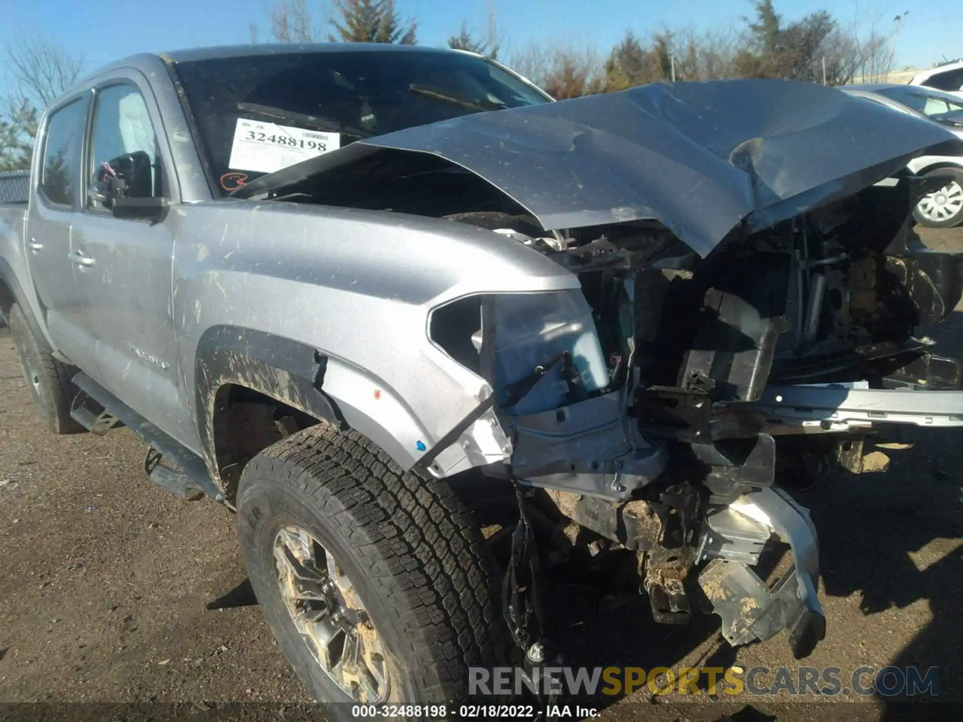 6 Photograph of a damaged car 3TMCZ5AN6MM416471 TOYOTA TACOMA 4WD 2021