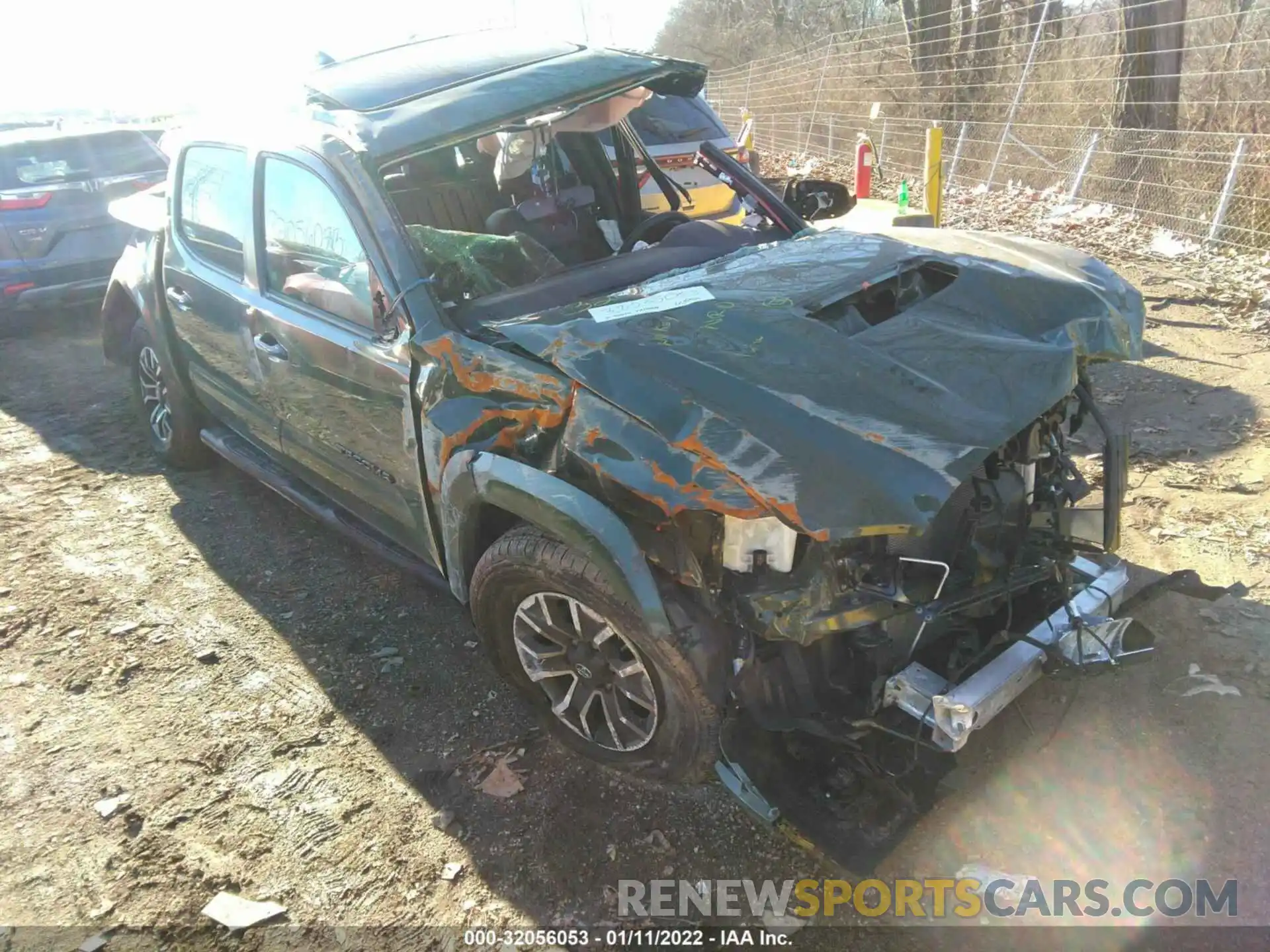 1 Photograph of a damaged car 3TMCZ5AN6MM444674 TOYOTA TACOMA 4WD 2021